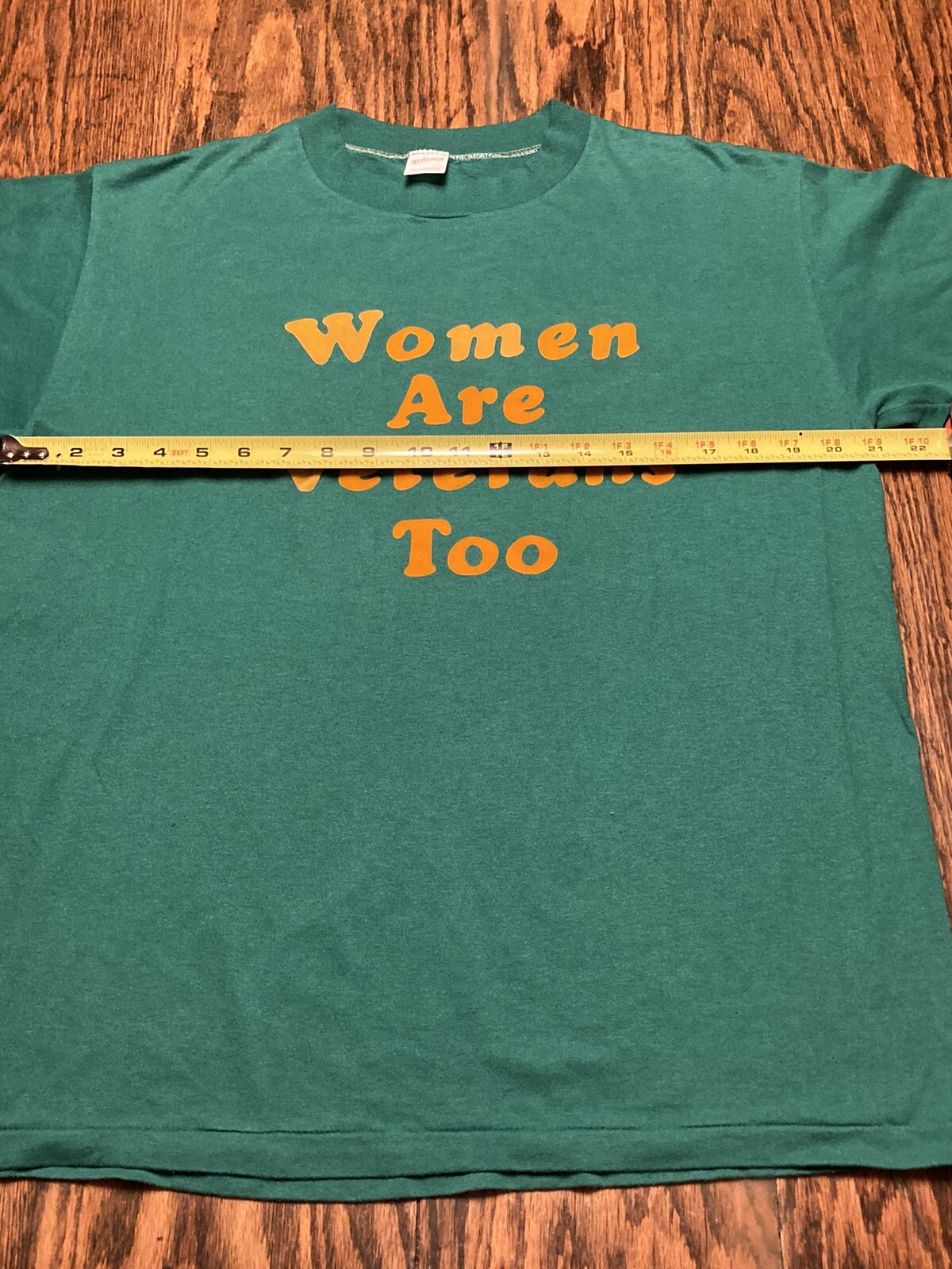Vtg 70s 80s WOMEN ARE VETERANS TOO Single Stitch T-Shirt USA 50/50 Sz L (42-44)