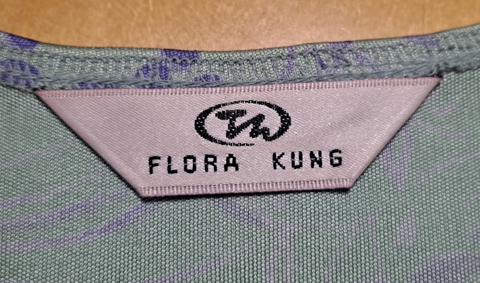 Vtg 80s Flora Kung Silk Jersey Mint Green/Purple Floral Print Sheath Dress 4/ XS