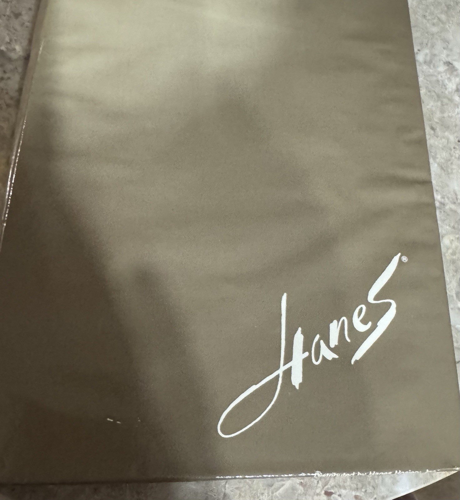 VINTAGE HANES STOCKINGS! 8 1/2 – 9 SHORT. CANTRECE