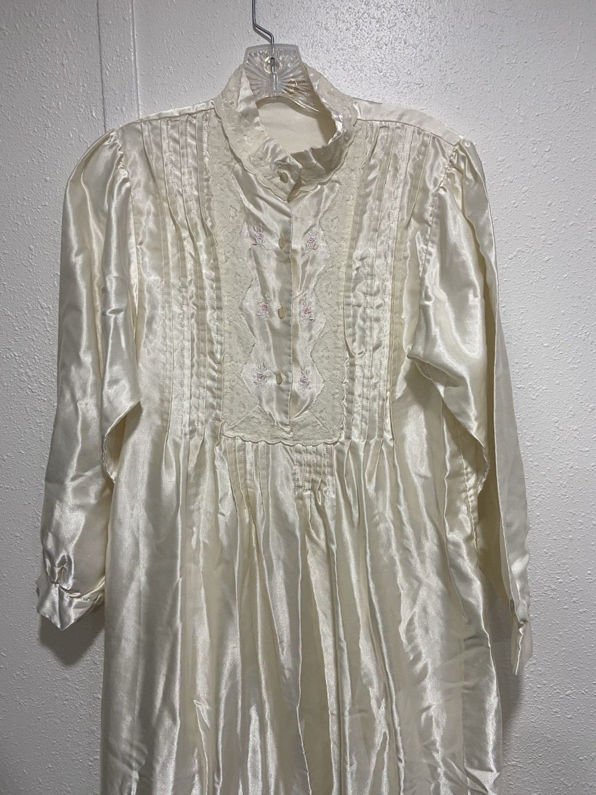 VTG Barbizon M Nightgown Ivory Long Silky Satin Lace Flannel Lined Embroidered