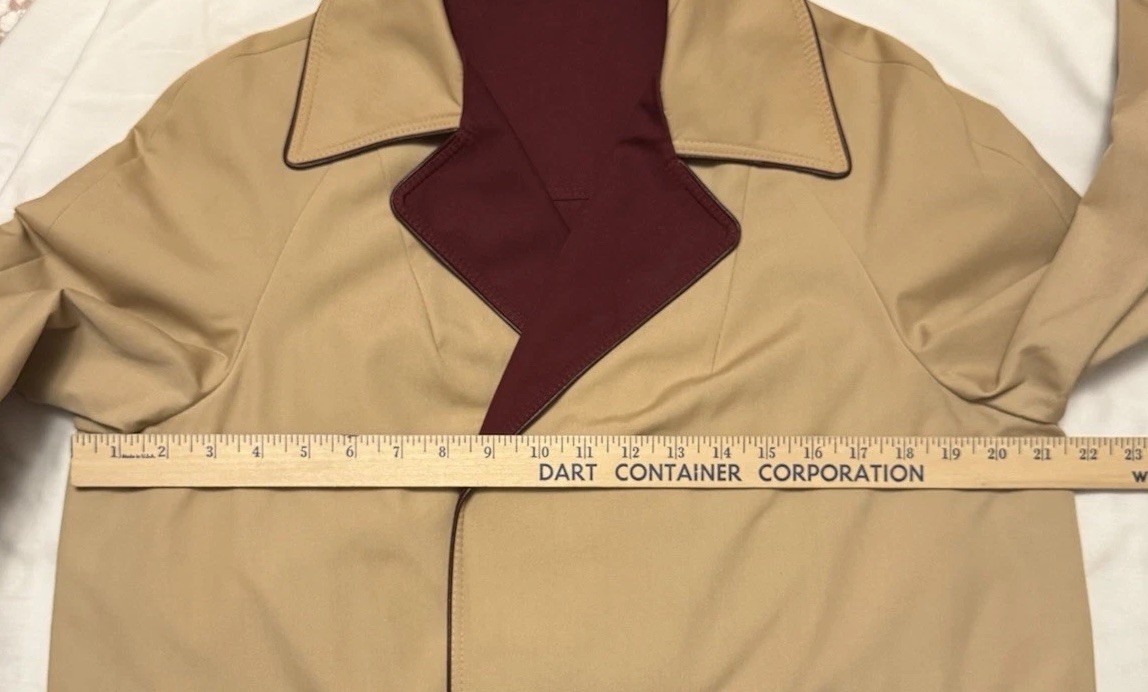 Vintage Eitenne Aigner Women’s 14 Reversible Car Coat Tan & Burgundy Hong Kong