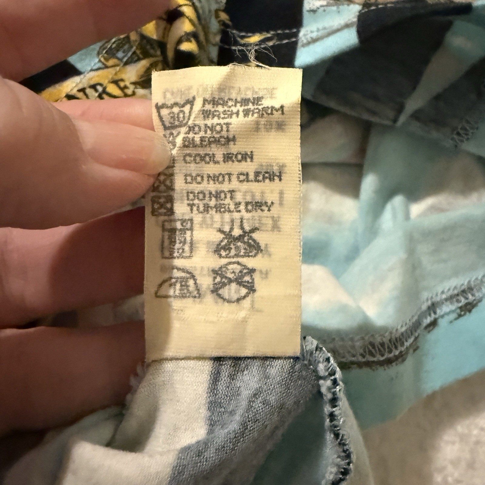 RARE Vintage Y2K Moschino Jeans „Cloud and Tree” Women’s Tee Size IT 48 US 10