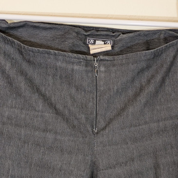 Vintage 70s Low Rise Bell Bottom Jeans Dark Denim USA 9/10 Contour Waist