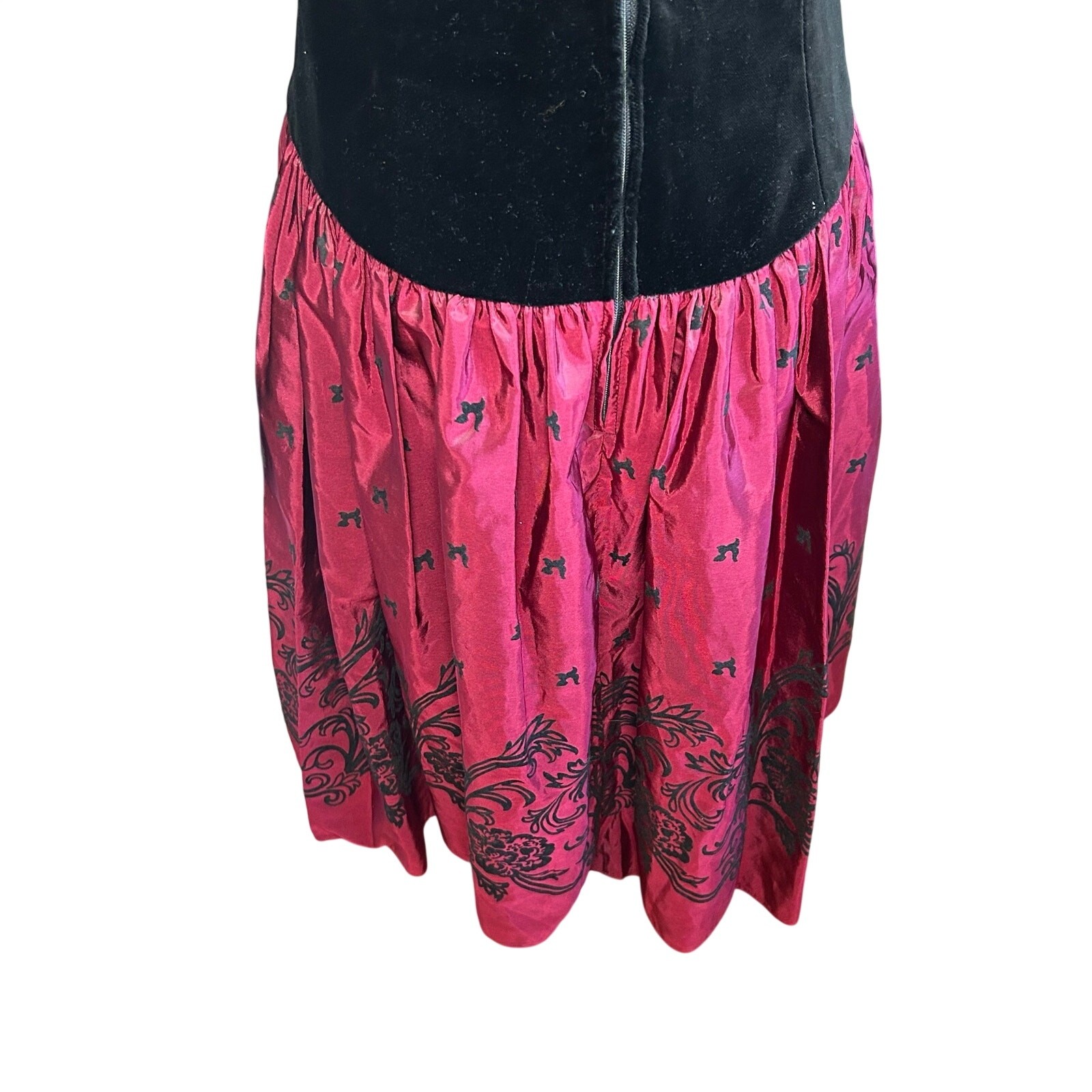 VTG 90s Laura Ashley Black Red Velvet 12 Midi Dress Long Sleeve Whimsigoth