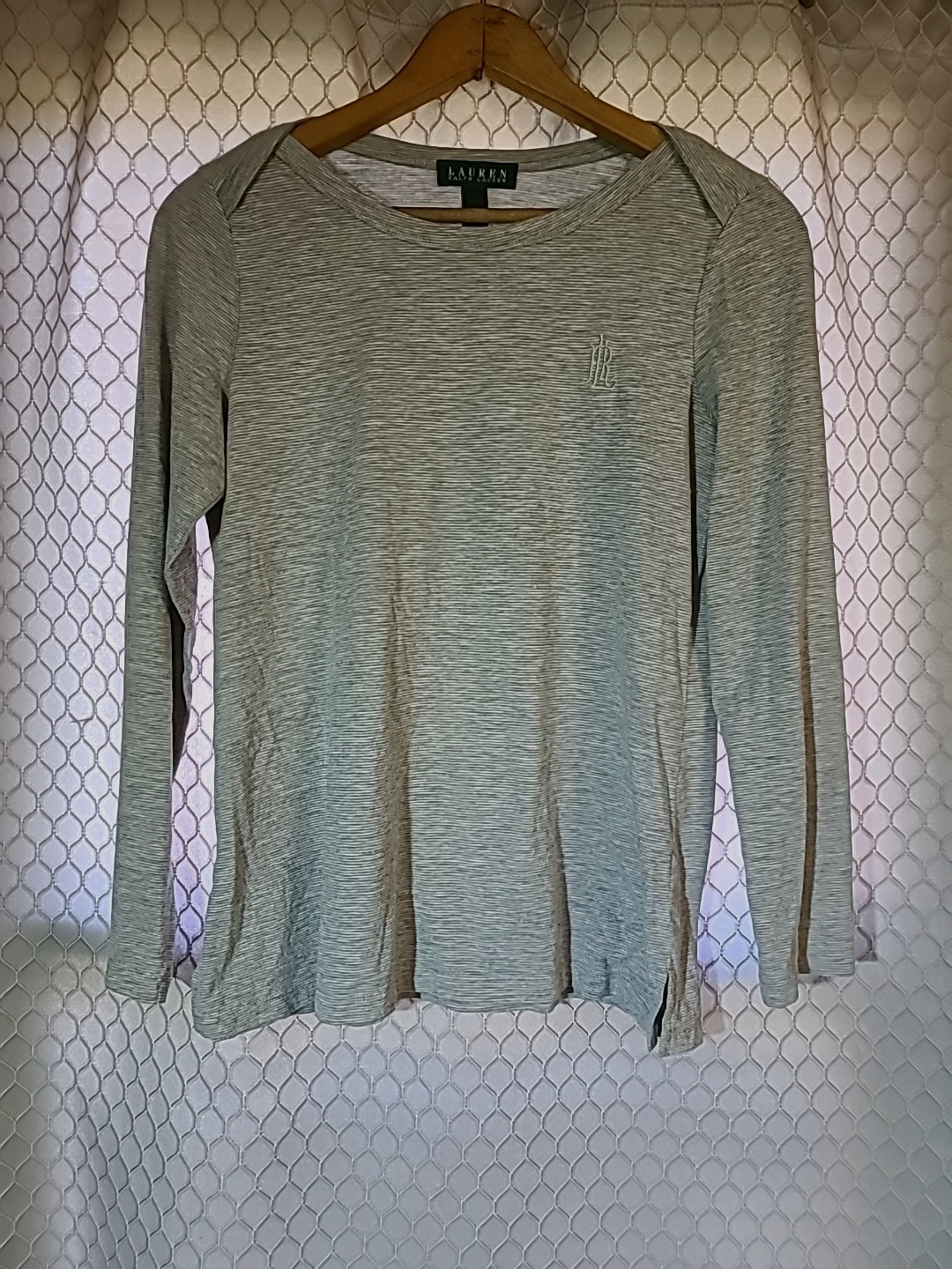 Lauren Ralph Lauren womans strtiped Gray Long Sleeve Top Size M boat neck