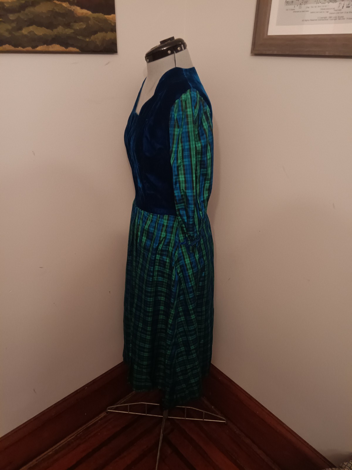 Vintage 80s Does 40s Folk Dress Plaid And Velvet Christmas Blue And Green Sz S/M