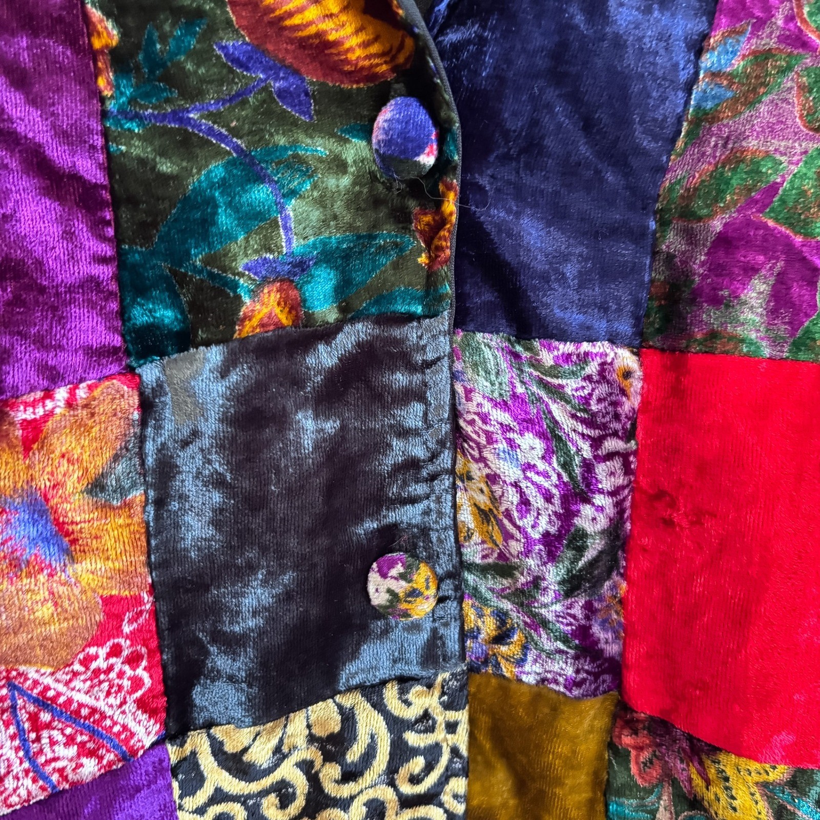Vintage 90s Womens Velvet Patchwork Jacket XL Floral Statement Boho Art To Wear
