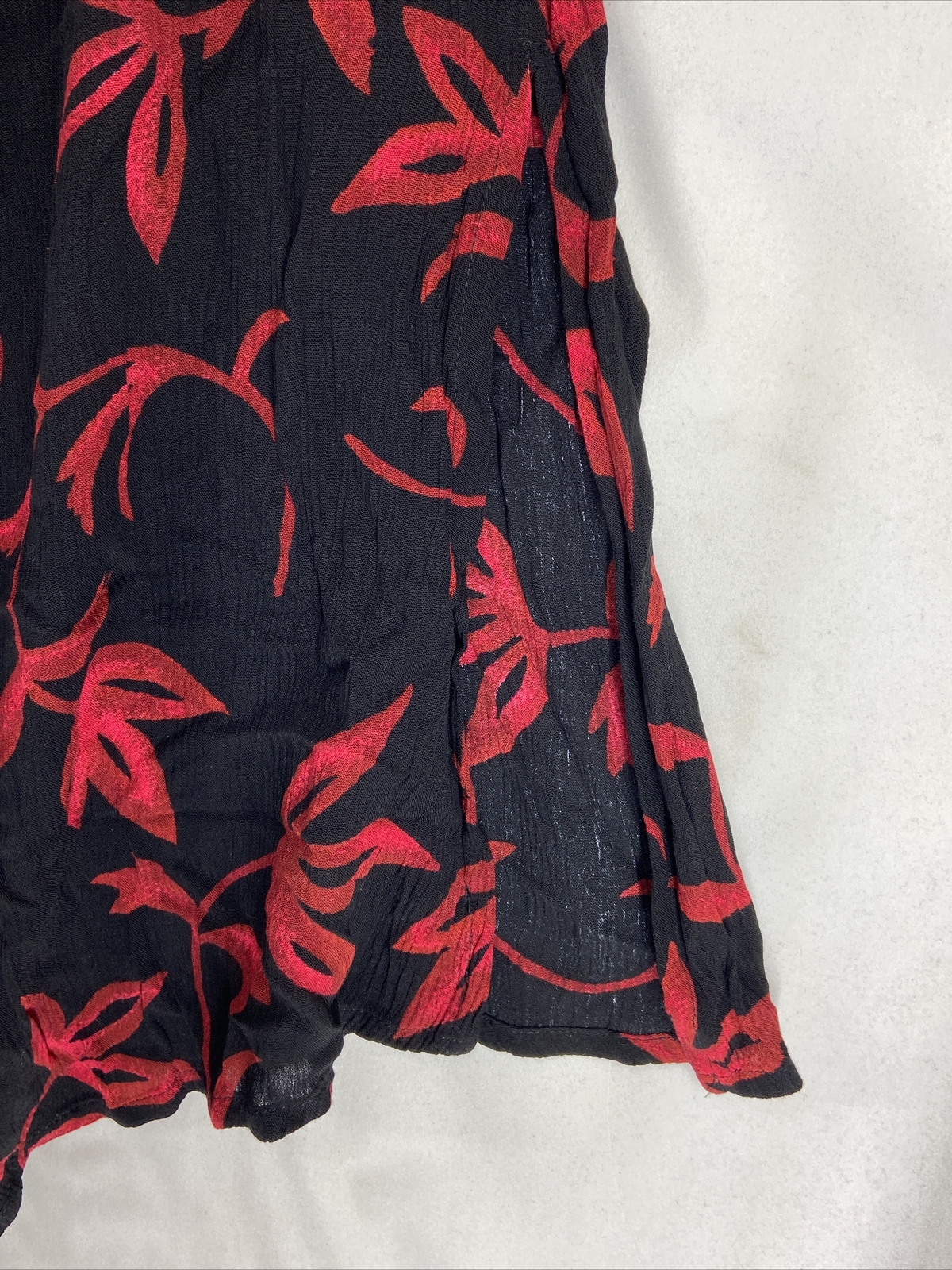 women’s Size XL CM Shapes Maxi Skirt Black Red Floral Print 100% Rayon Vintage