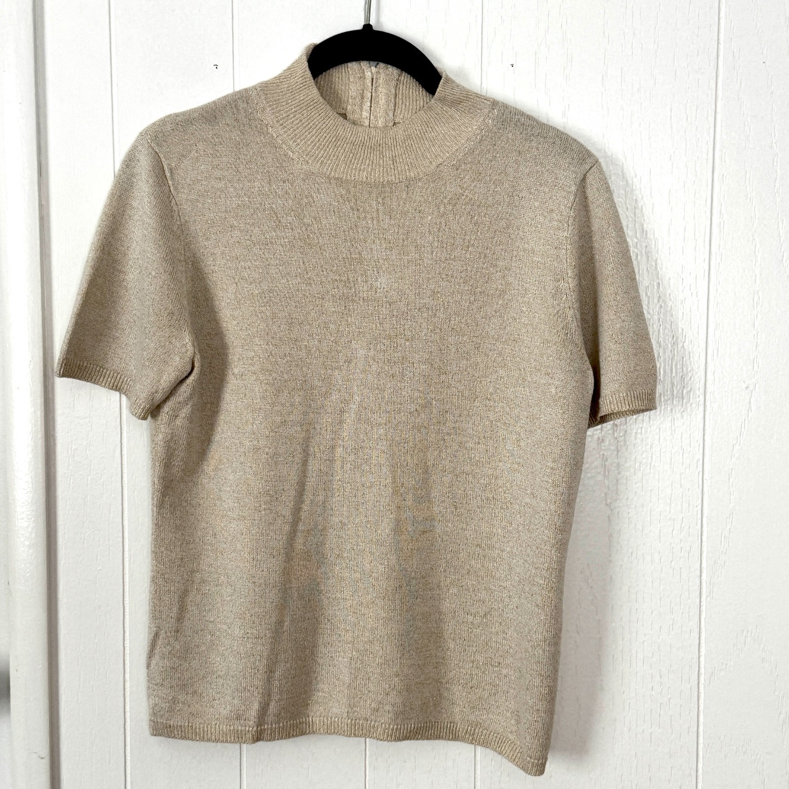 Vintage 70s Gold/Cream Mock Neck Sweater Metallic Fleck Short Sleeve Zip Back