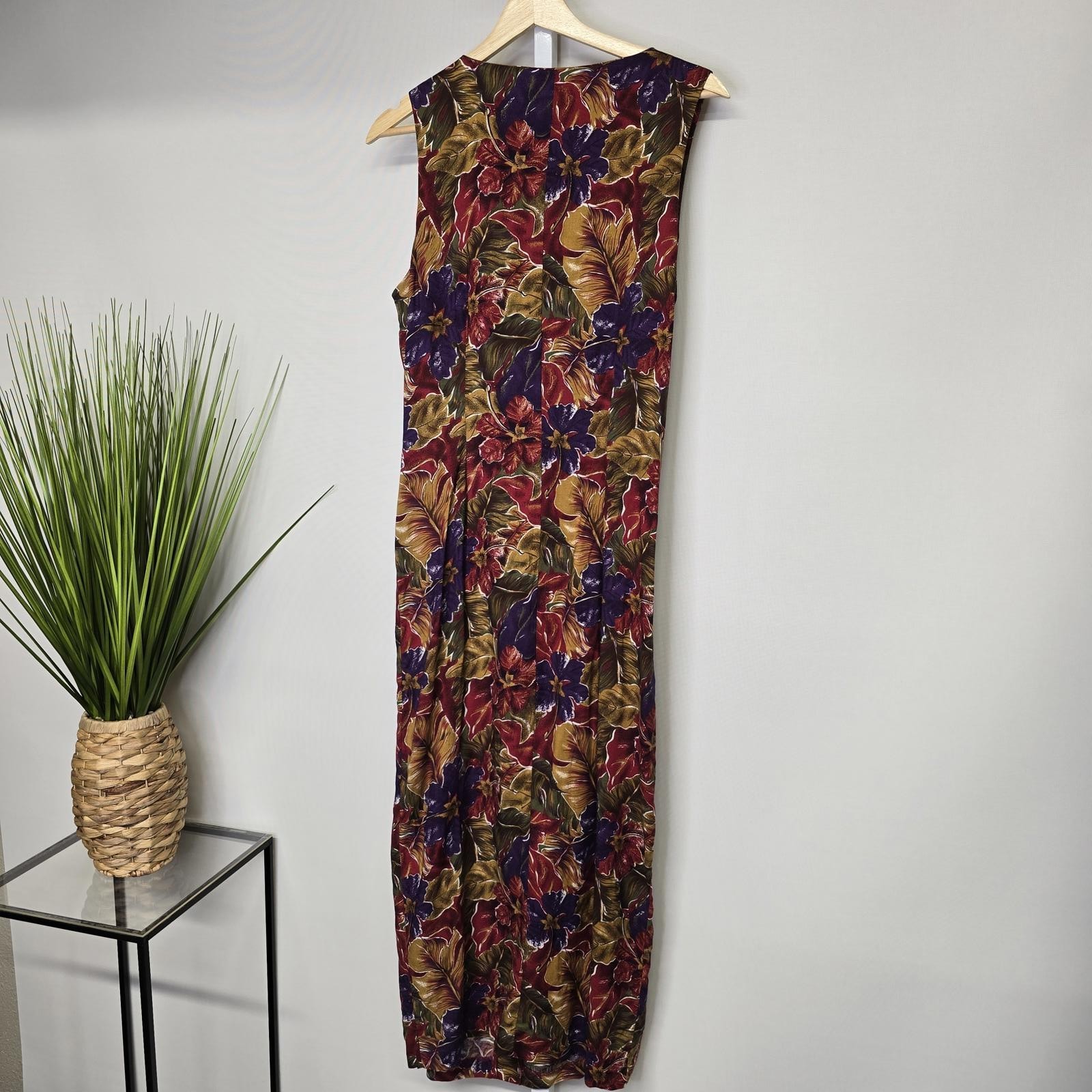Maggie Lawrence Vintage 90s Floral Rayon Sleeveless Maxi Dress Red Purple 12