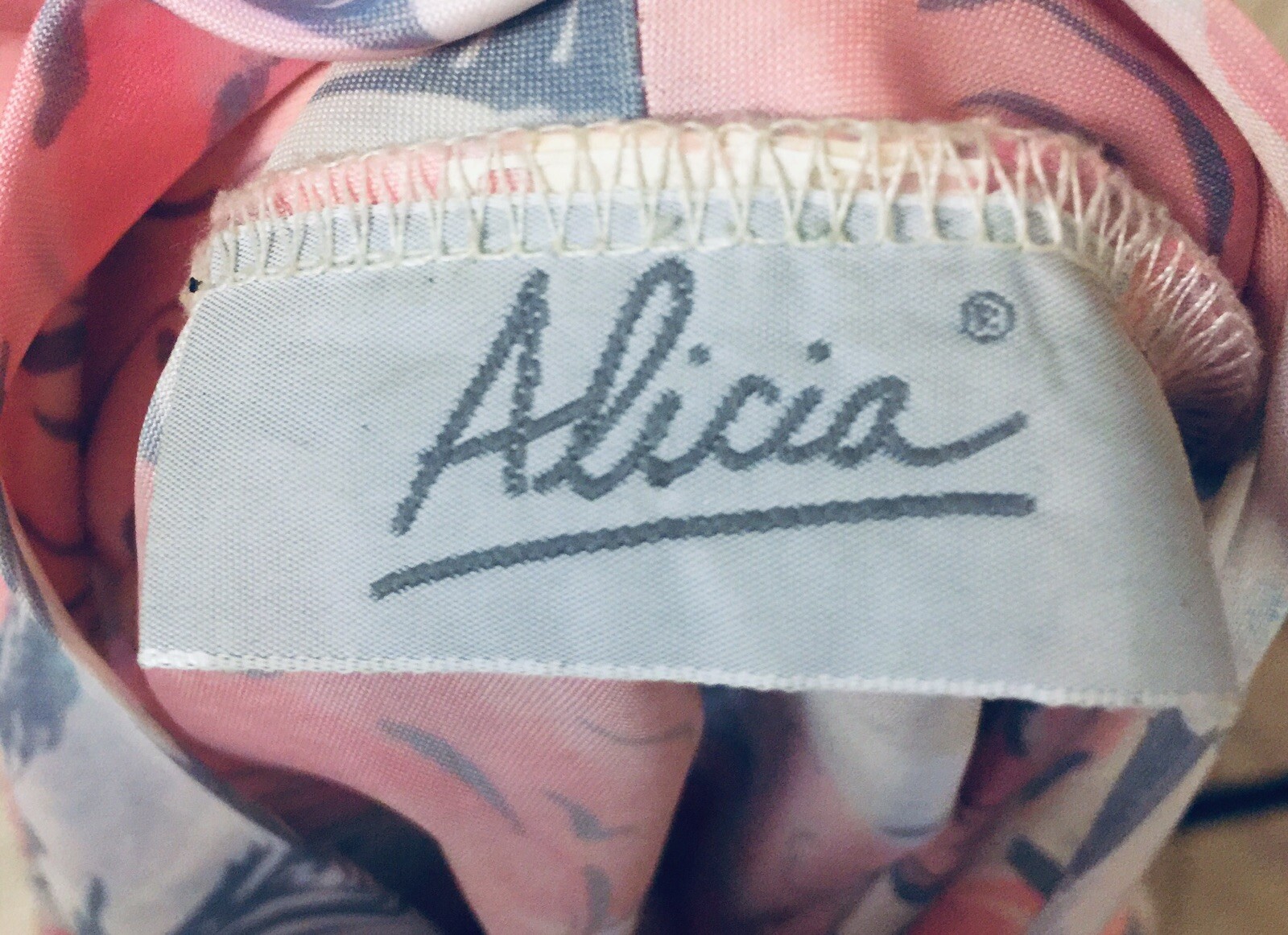 Vintage Alicia Womens Blouse Pink Gray White Floral Attached Neck Scarf Tie