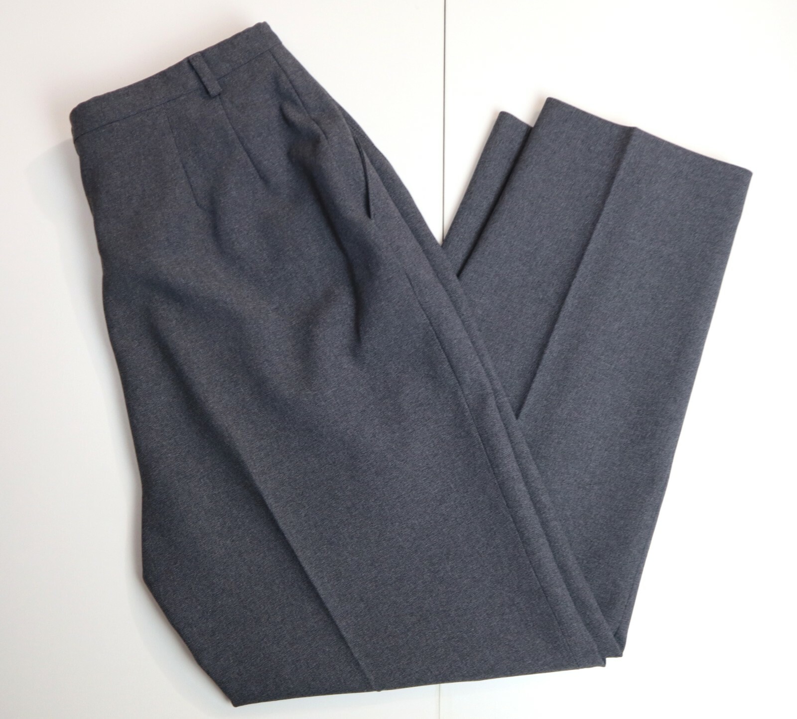 VINTAGE WOMEN’S GRAY HIGH WAIST DRESS PANTS – HAGGAR – SIZE 16