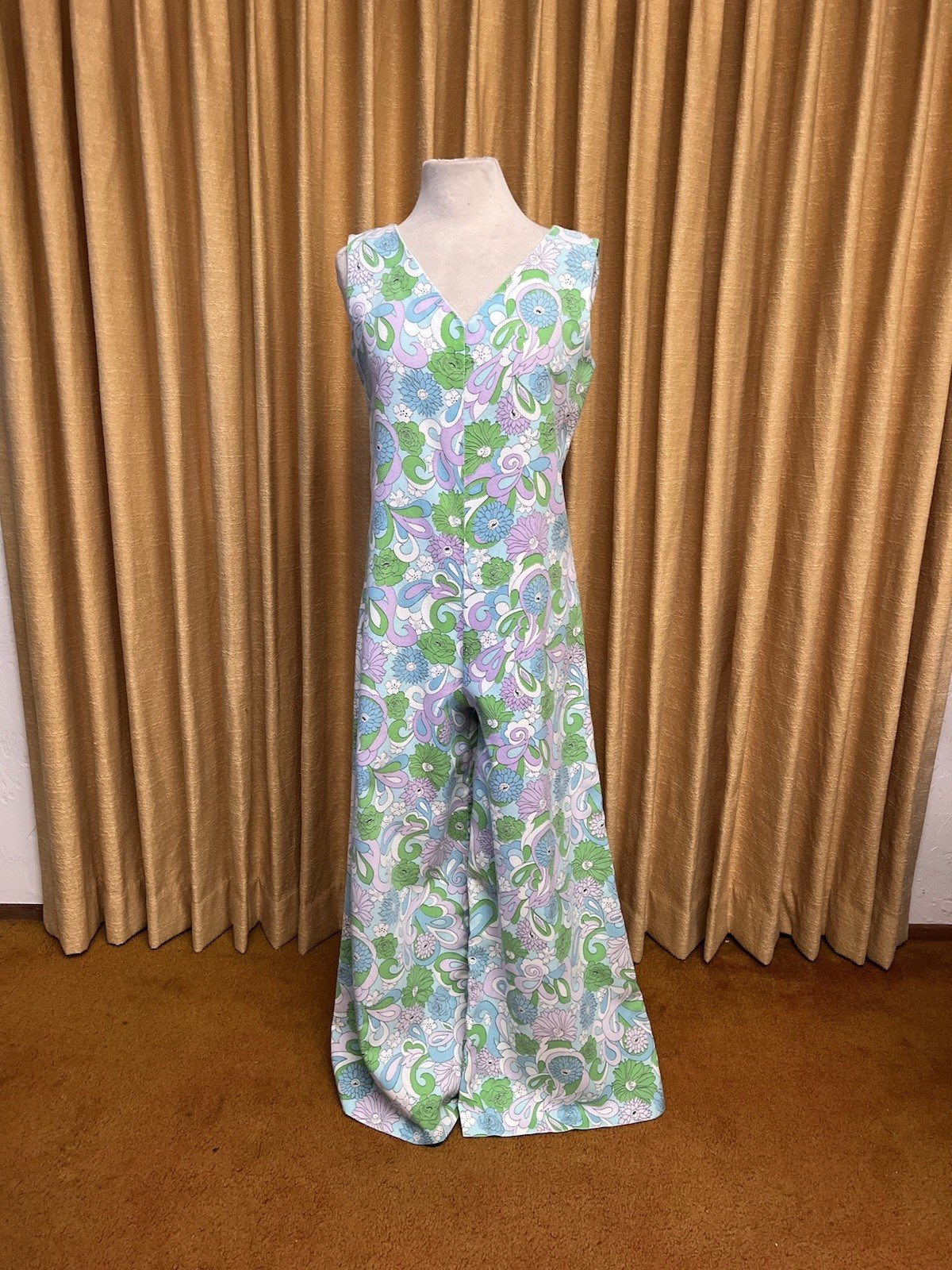 Vintage 1960s/70s Pastel Floral Linen Blend Jumpsuit Size M