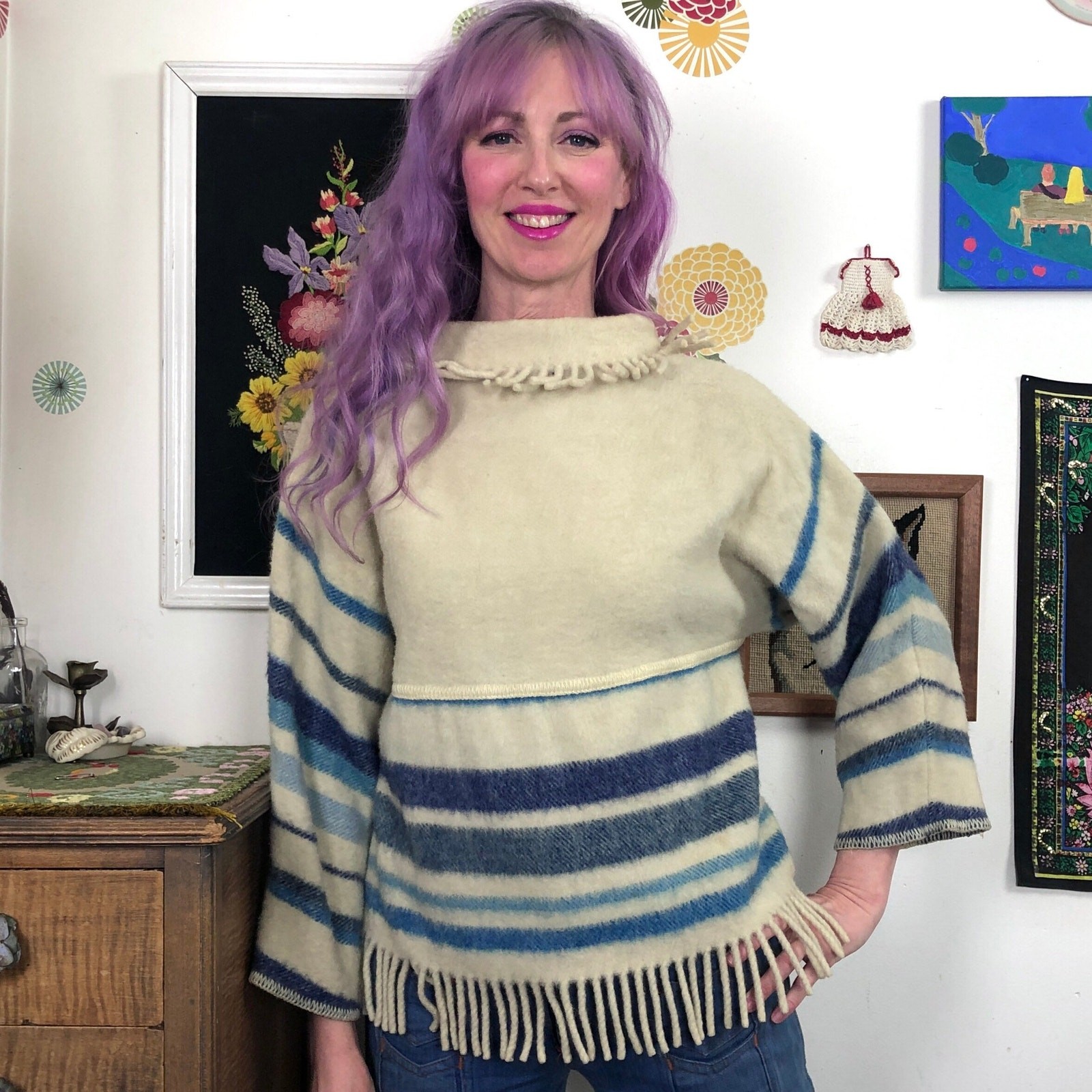 Vintage Lapp Lander Blanket Sweater, 70s Cream & Blue Fringed Wool Mockneck Sz S