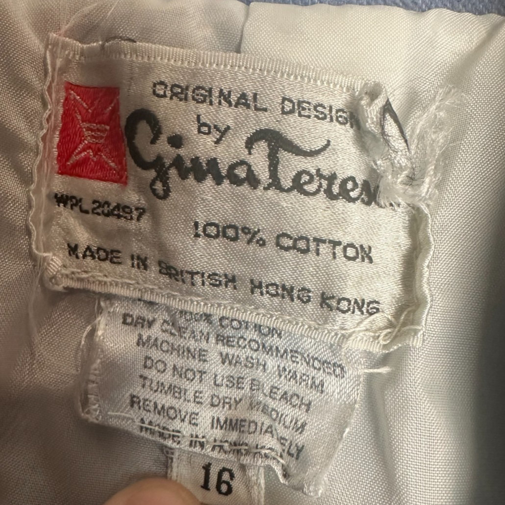 70s Vintage Gina Teresa Studded Denim Jacket w Floral Embroidery 16