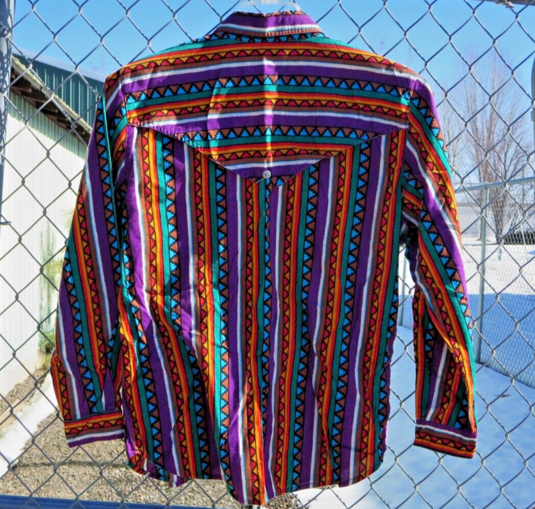 Vintage RODEO Western Wear Colorful Cotton Women’s Long Sleeve SHIRT Size L – M