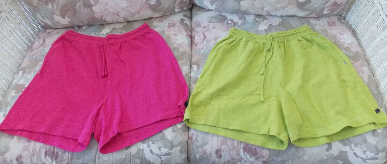 Catalina Womens Elastic Waist & Drawstring Athletic Shorts Lot of 2 Size M 8/10