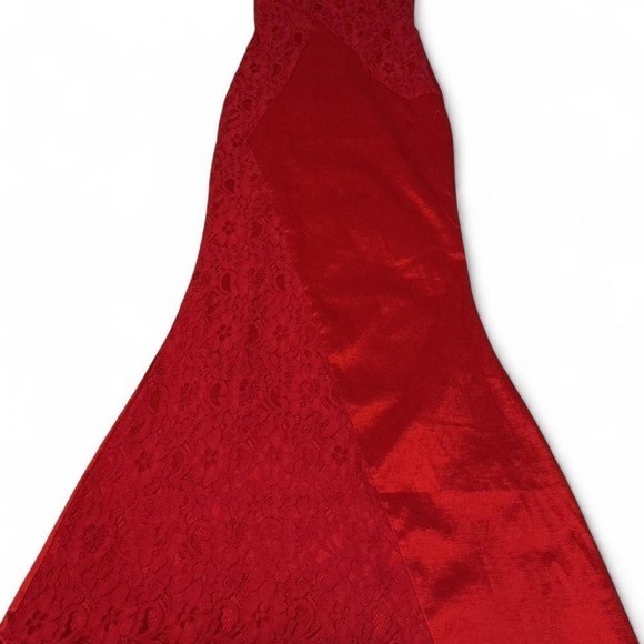 VTG Daisy One Shoulder Gown Womens Red Lace Satin Formal Evening Dress