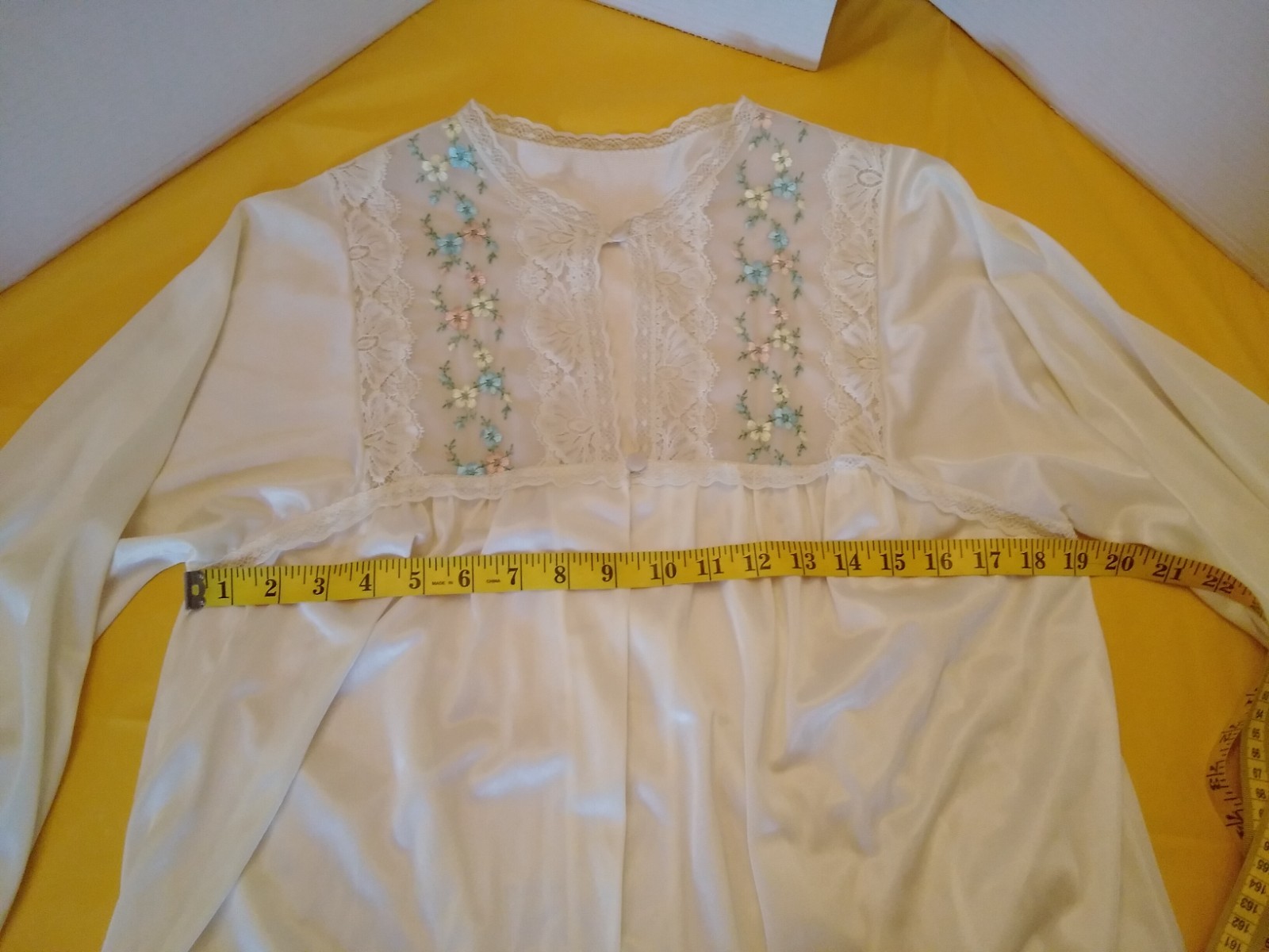 Vintage Sears 2pc Embroidered Bodice Long Nightgown & Robe Small 32/34