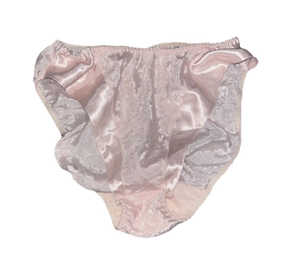 Vtg Victoria’s Secret Second Skin M Panties Satin Pink Medium 6 Gold Label