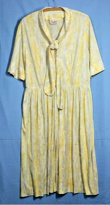 Vtg 60s Claire Tiffany Traveler Jersey Dress XXL w37 Plus Rayon Pussy Bow