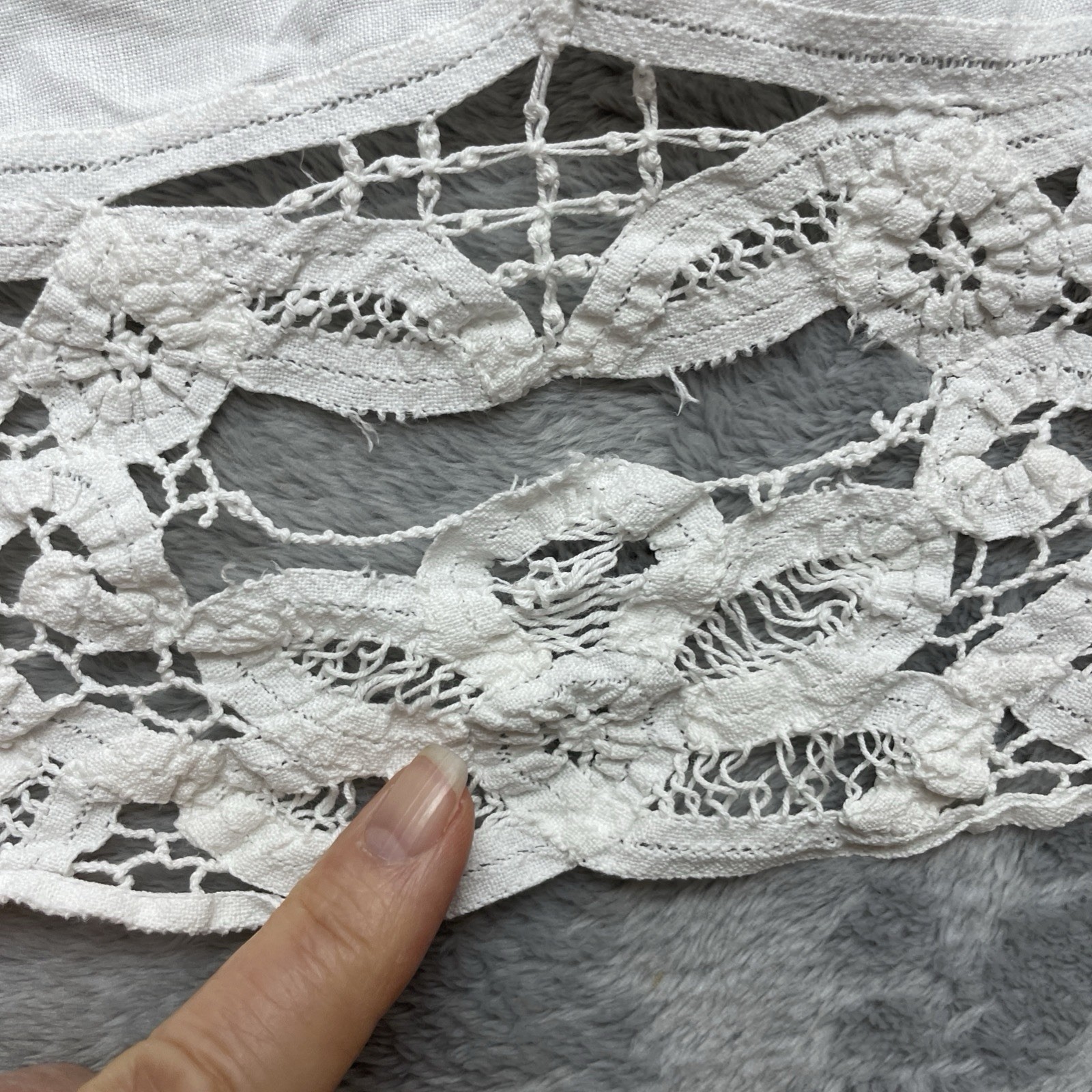 Vintage Birds Peking Handicraft Battenberg Lace Dress Size 6 White Basque Waist