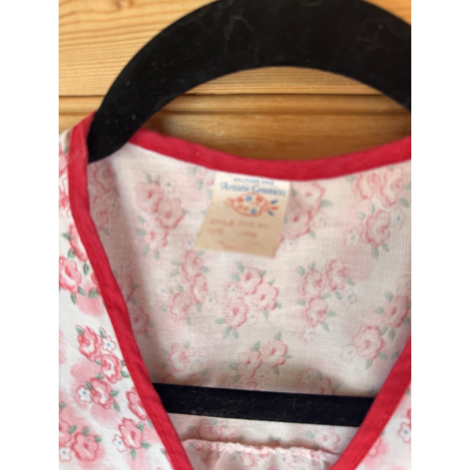 VTG Artistic Creations Smock White Pink Roses Red Trim Large Cottage Art Class