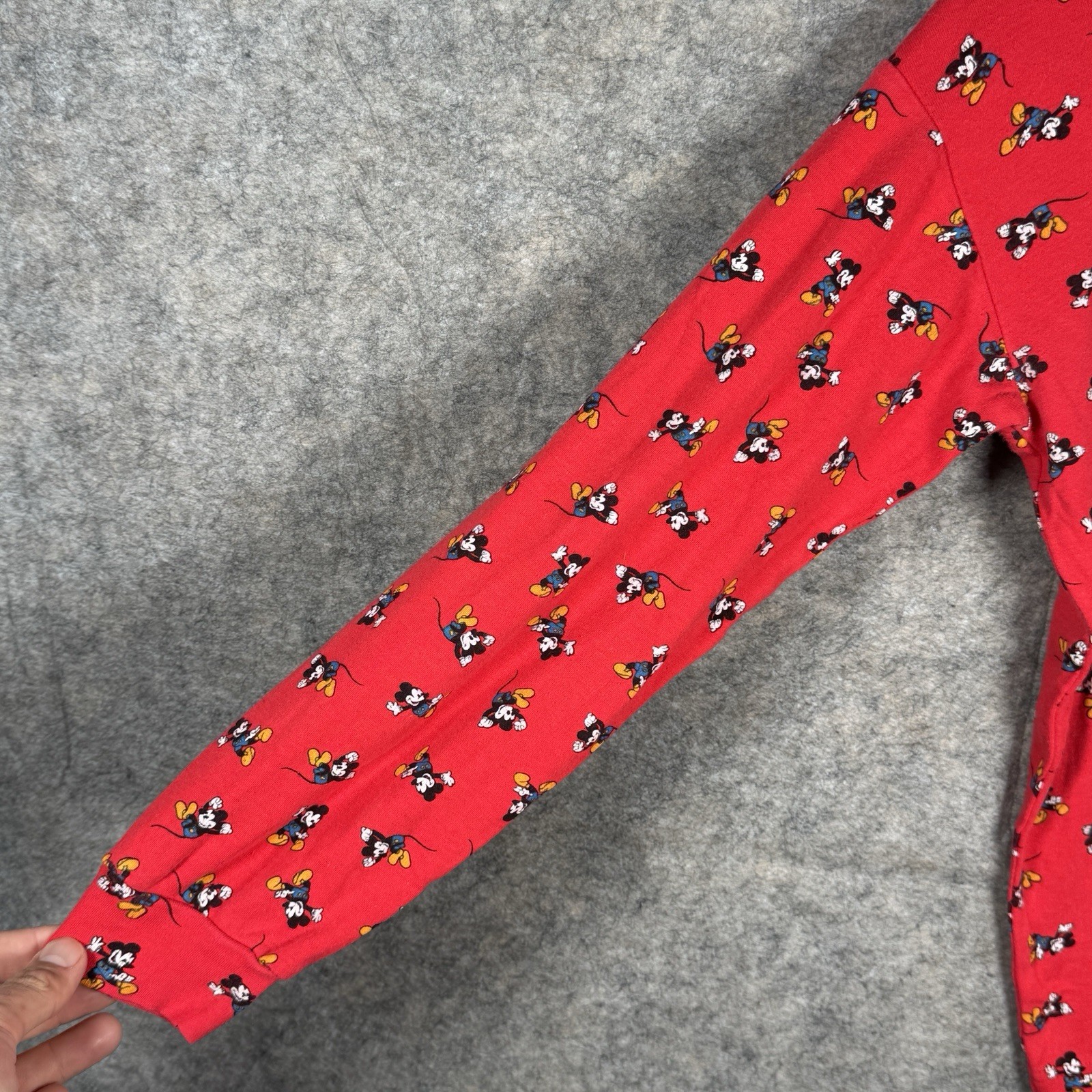Vintage Womens 90s Mickey & Co Red AOP Mickey Mouse Turtleneck Shirt Sz M 20×24
