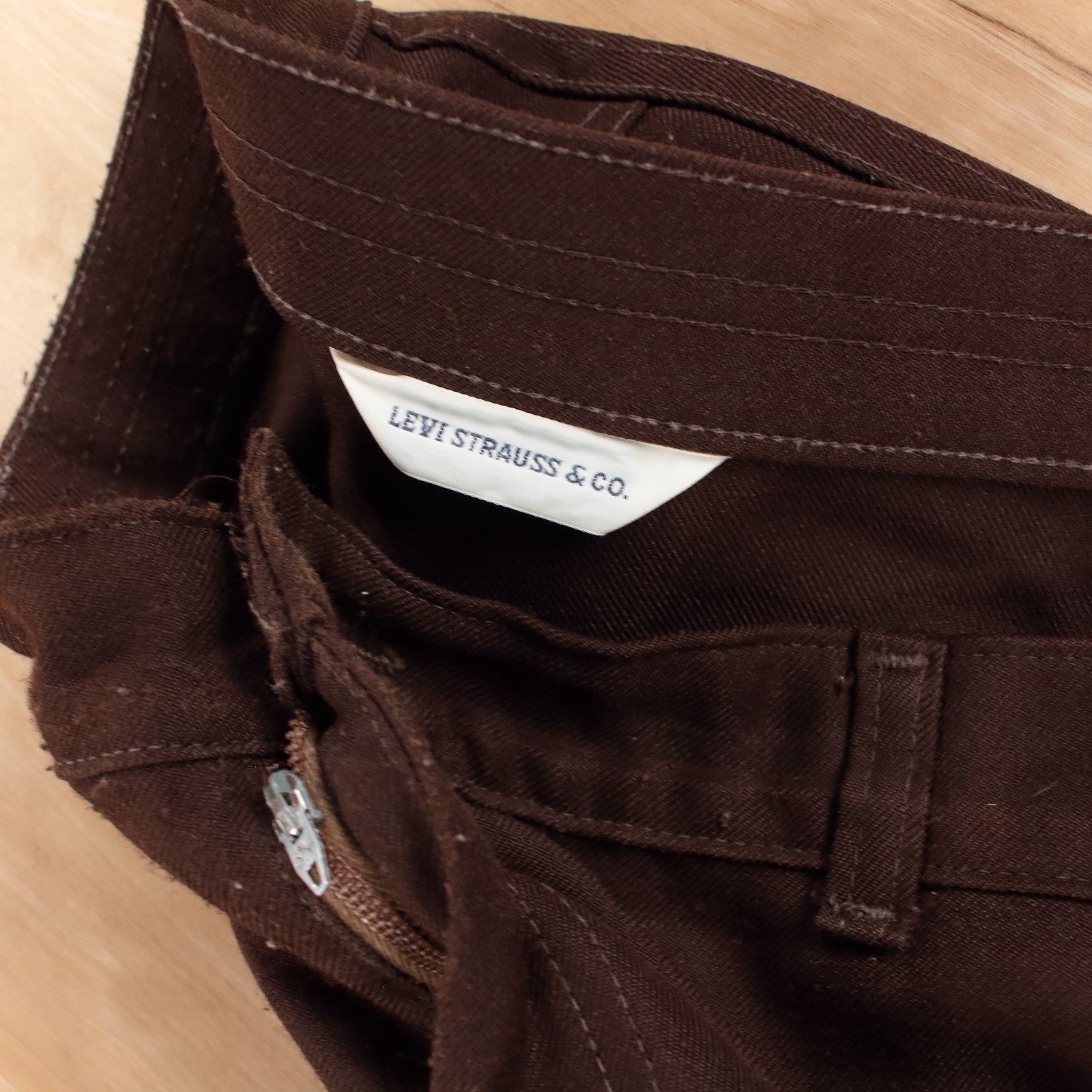 LEVI’S hi rise wide leg brown polyester dress pants 33×32 vtg 70s usa scovill