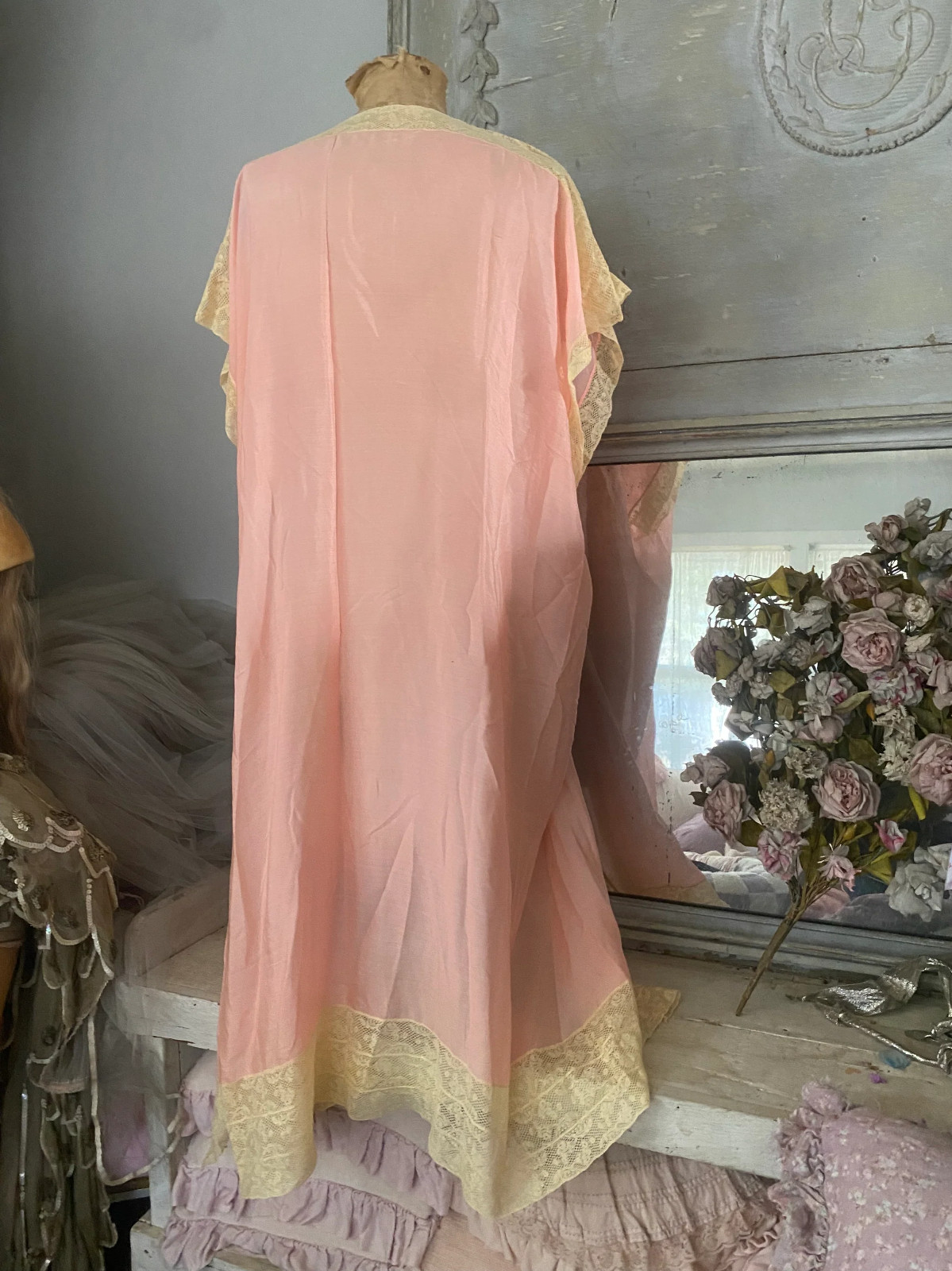 Antique 1920s Pink Silk Ribbonwork Dressing Gown