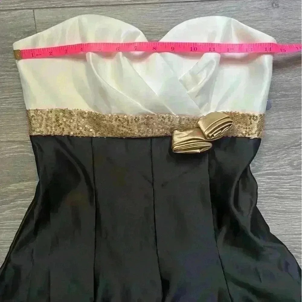 NWT Vtg Jessica McClintock for Gunne Sax Party Dress Black White Gold Juniors 7