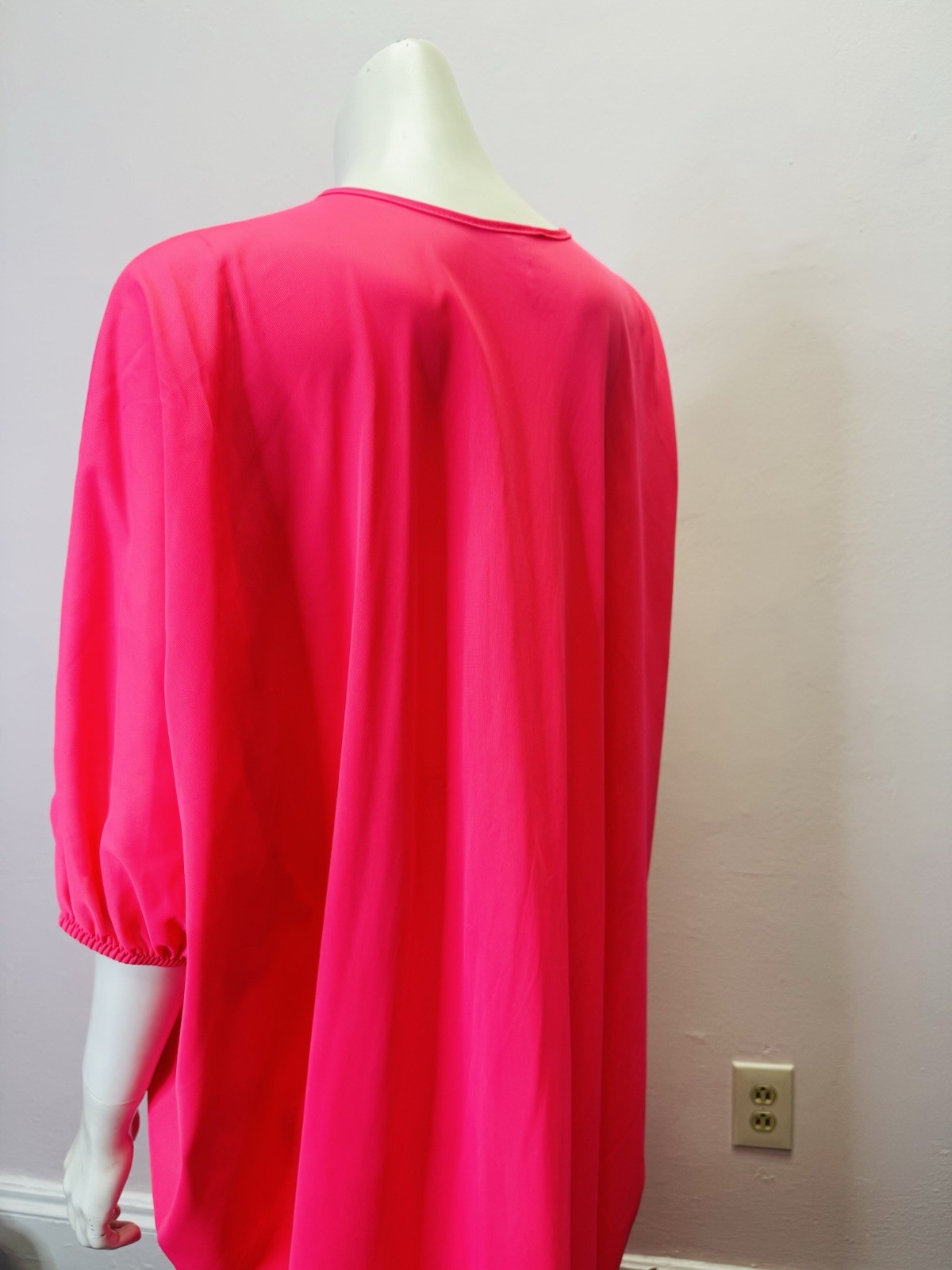Vintage 60’s 70’s Hostess Caftan Nightgown Nylon Day-glo Pink Maxi Dress Onesize
