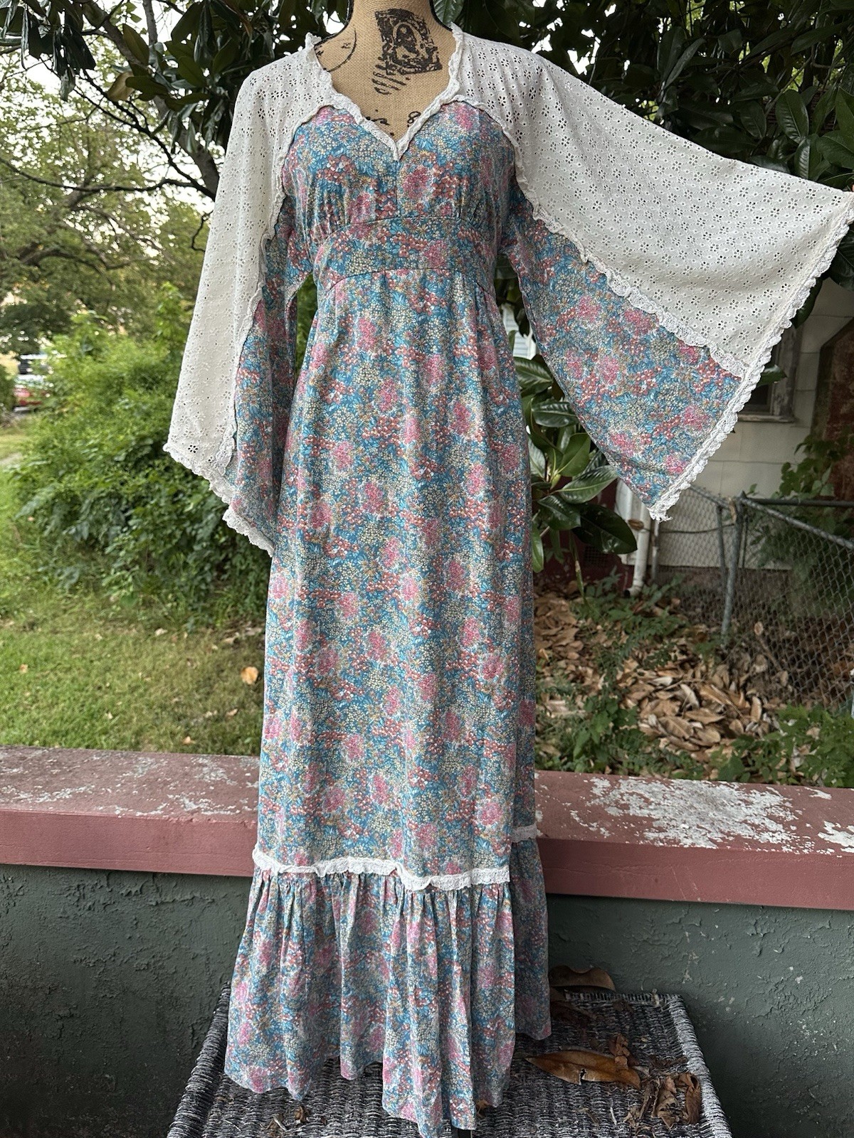 1970s Vintage Boho Prairie Floral Dress W/ Bell Sleeves