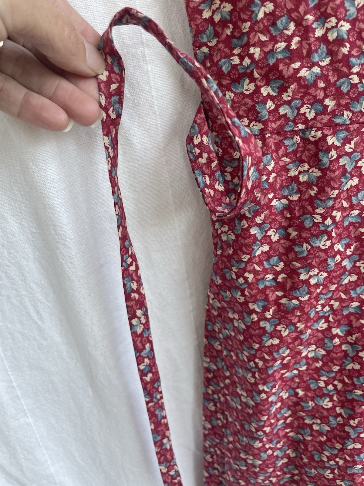 Handmade Vintage Red Floral Dress Cottage Prarie Country Trad Farm Wife S/M