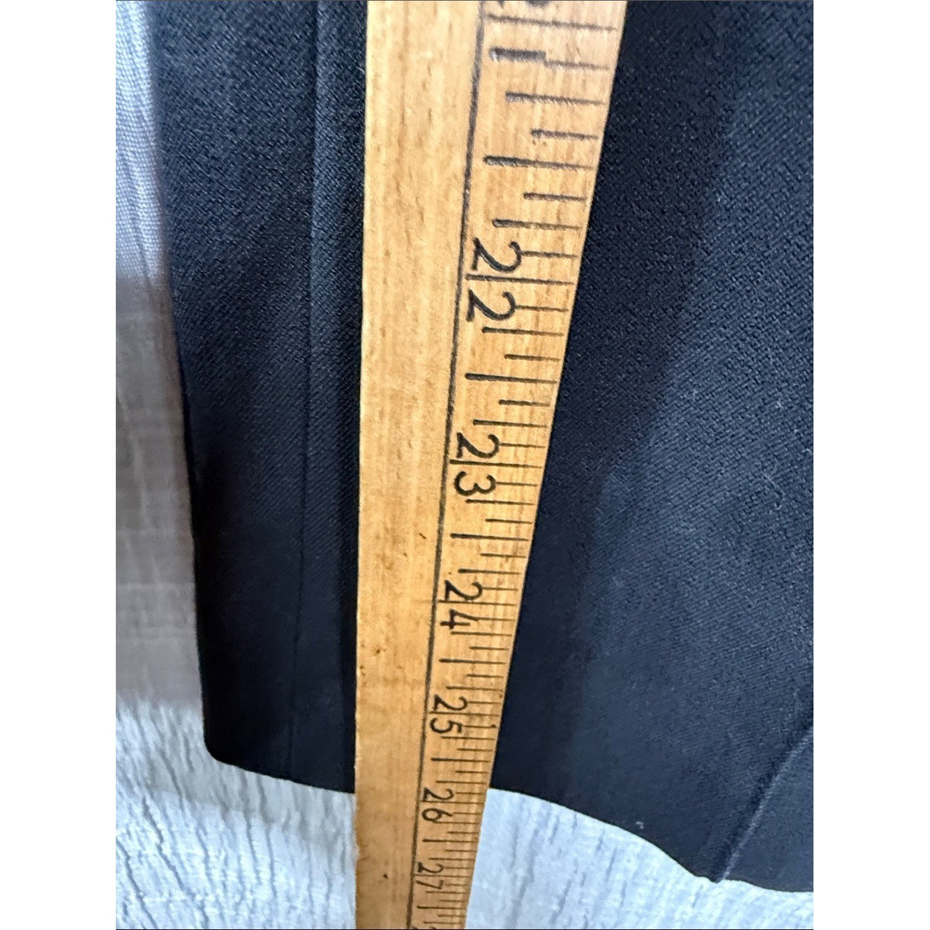Veronica Beard | Black Tailored Jupiter Cotton-Blend Cropped Pintuck Pants Sz 8
