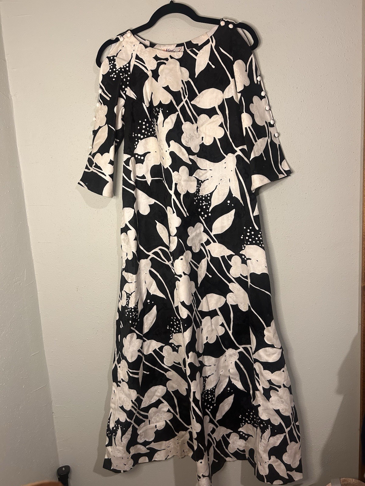Vintage 1960s Kiyomi Hawaii McInerny Black White Floral Mumu Cold Shoulder Dress