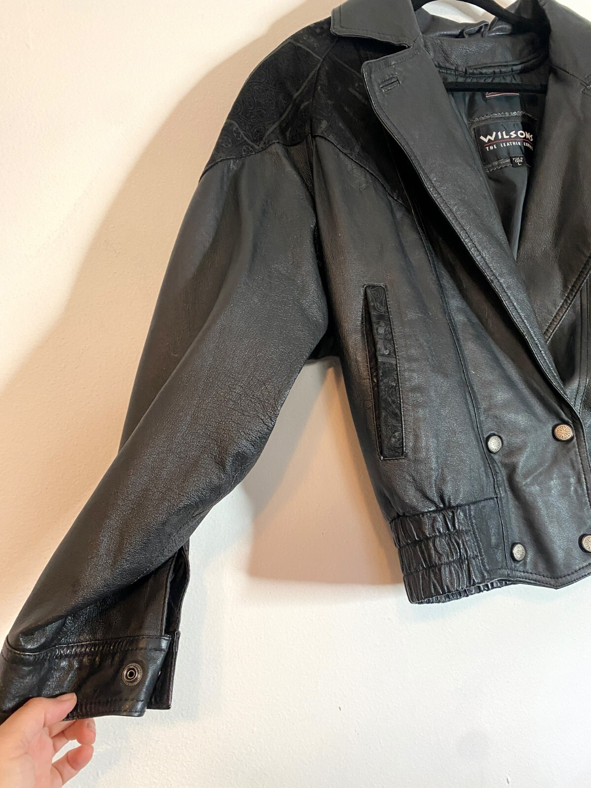 Vintage Wilson’s Black Leather Dolman Short Coat 3M Thinsulate Size Large