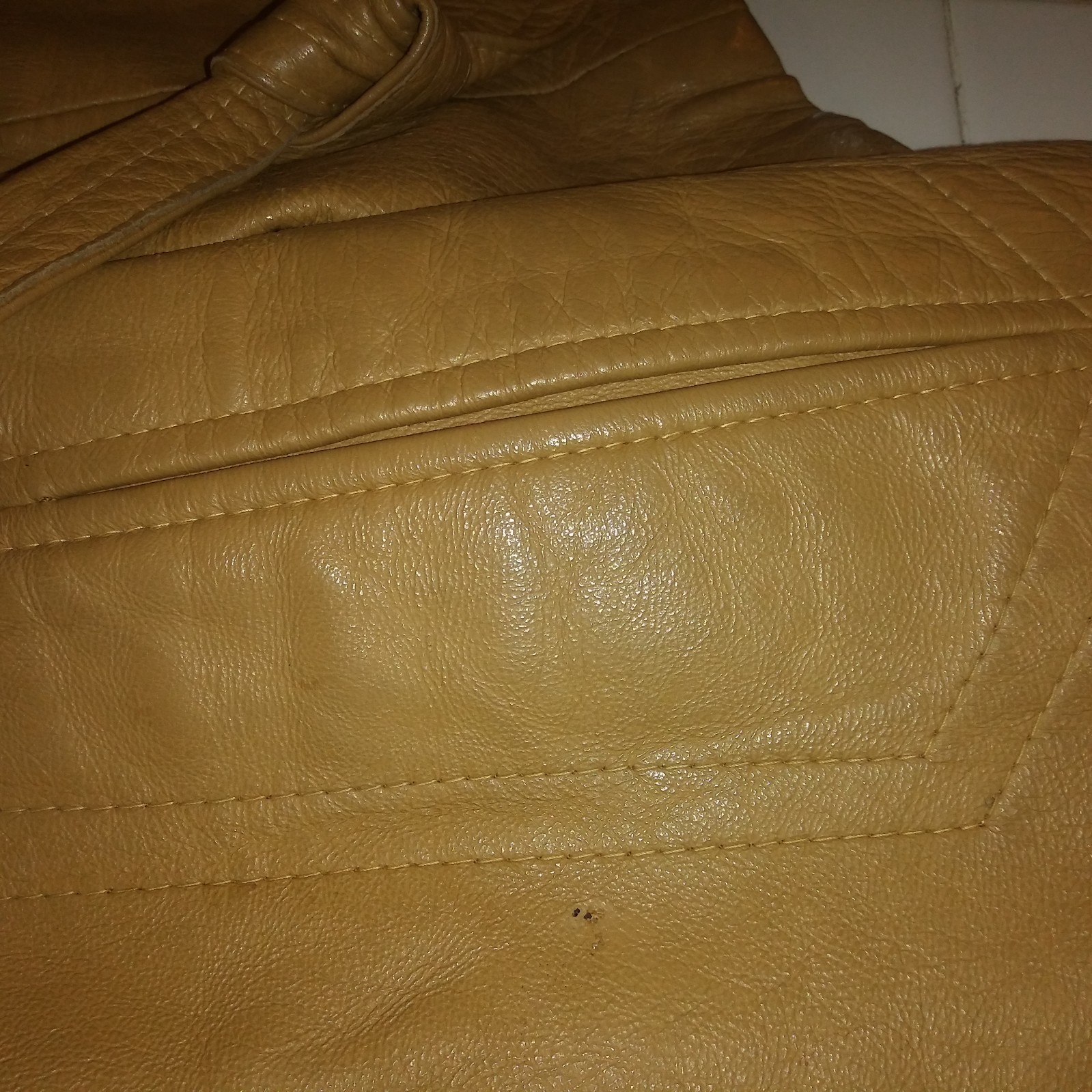 Vintage 24 K Leather By Dan Di Modes Coat Beige Gold size 12 approx