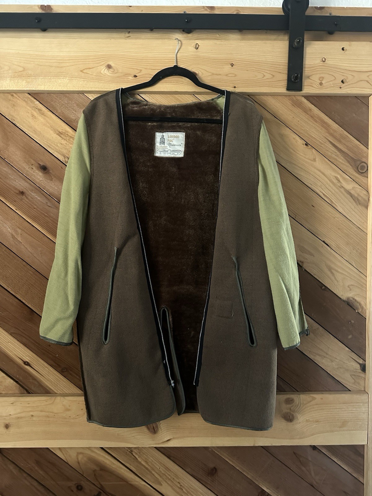 Vintage London Fog maincoats weatherwear Women’s