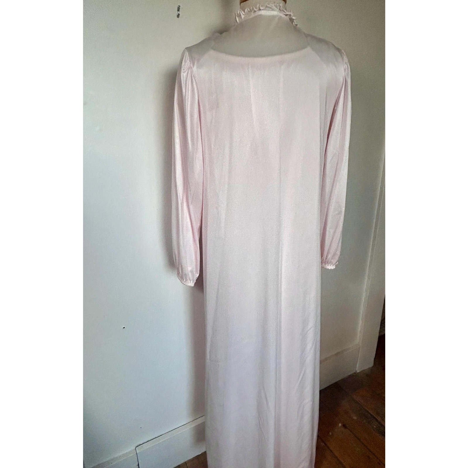 60s pink peignoir set nylon negligee set nightgown robe lingerie lace trim