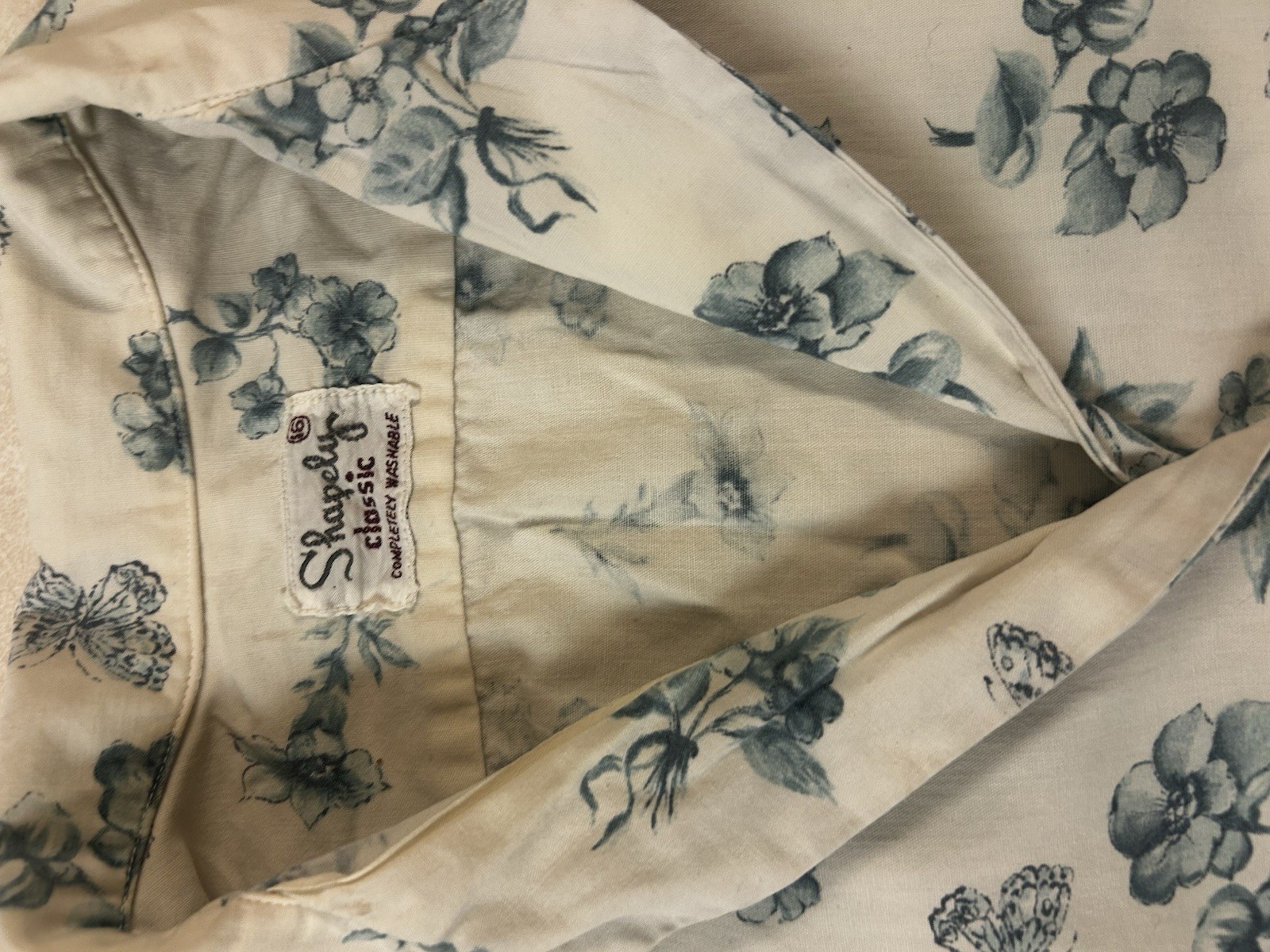 vintage 1950s Shapely Classics Womens Small White Blue Floral Blouse