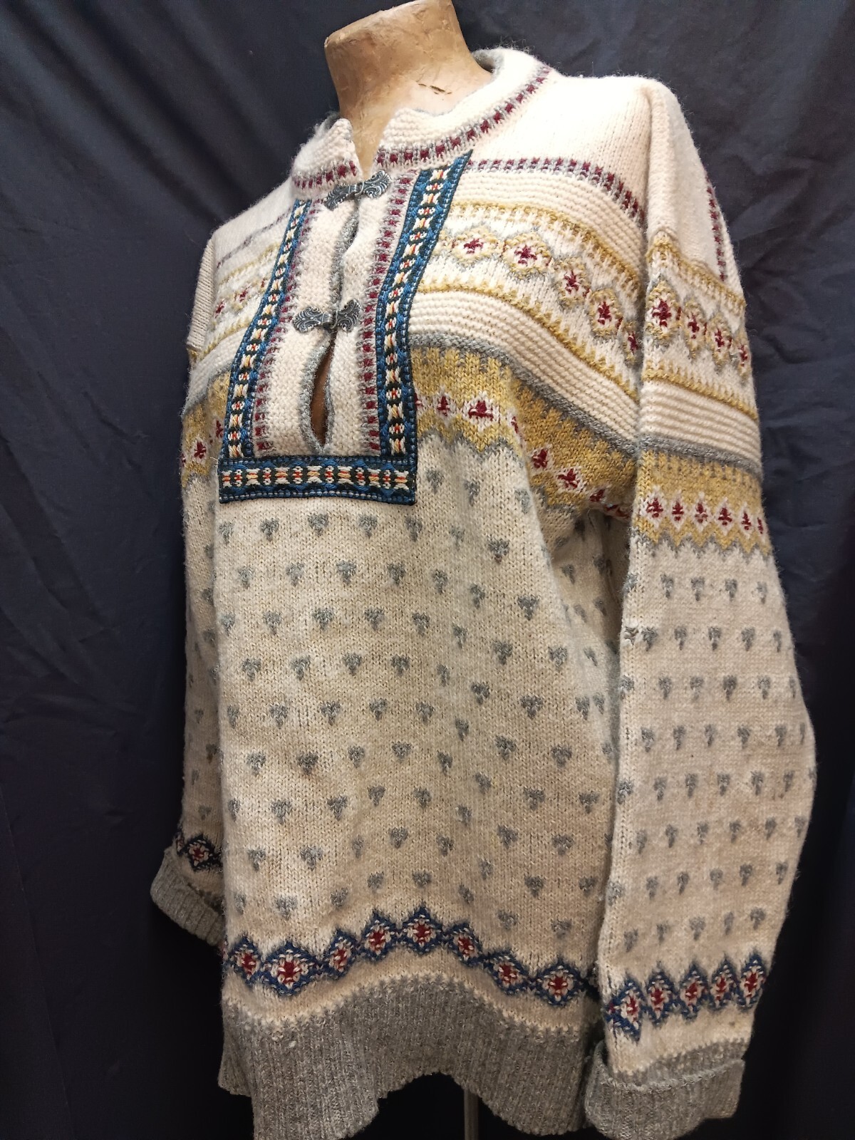 Vintage Tan Blue Dark Red Pale Green Wool Norwedgian Sweater by Devold M
