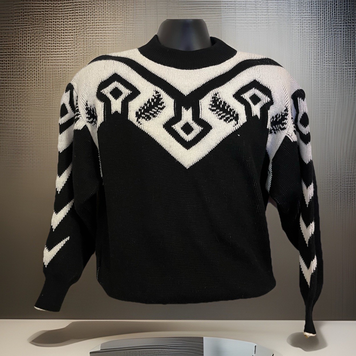 VTG 80s Pioneer Wear Sweater Western Southwest Feathers Aztec Black White L