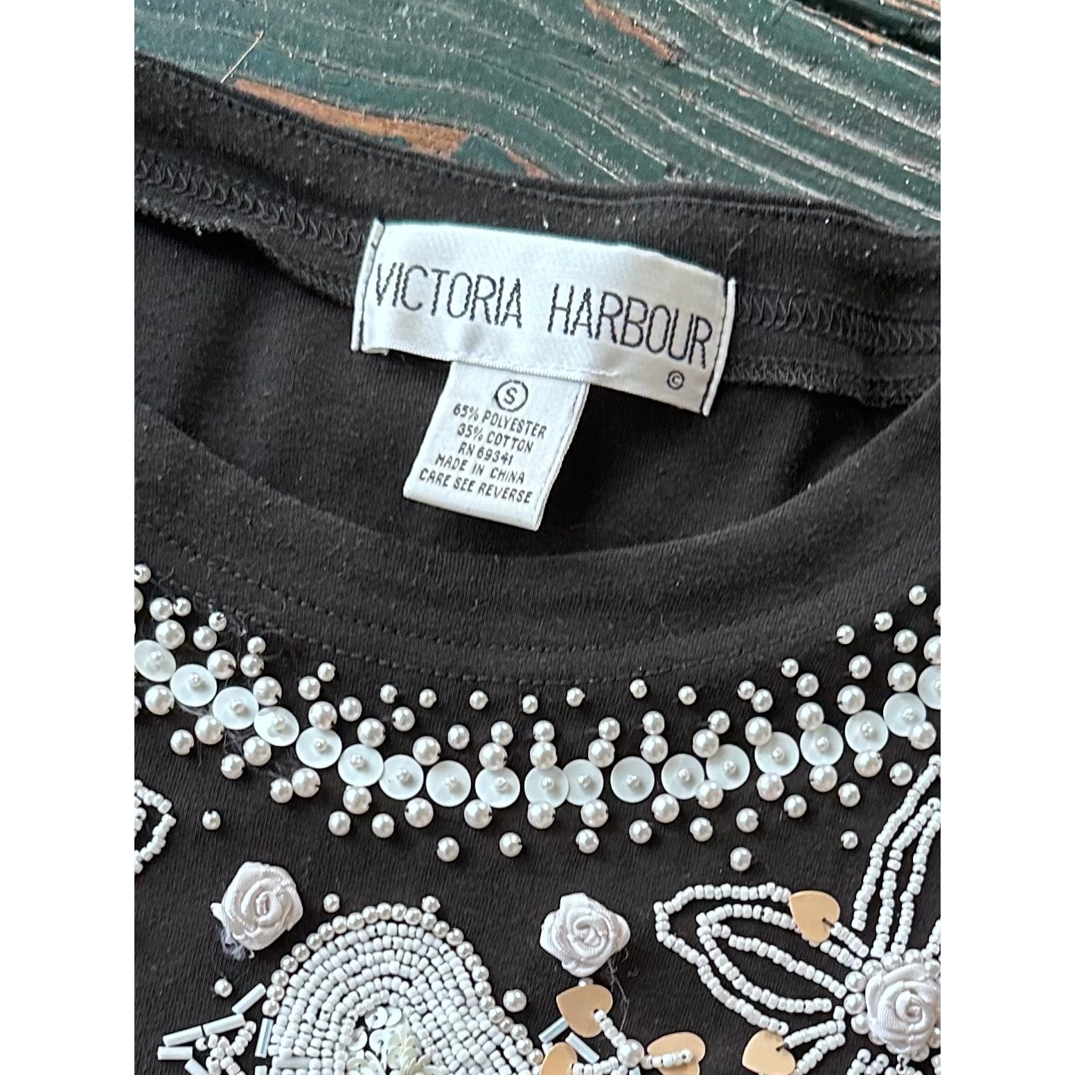 Victoria Harbour Vintage Beaded Pearl Floral Heart Black Knit Top Small