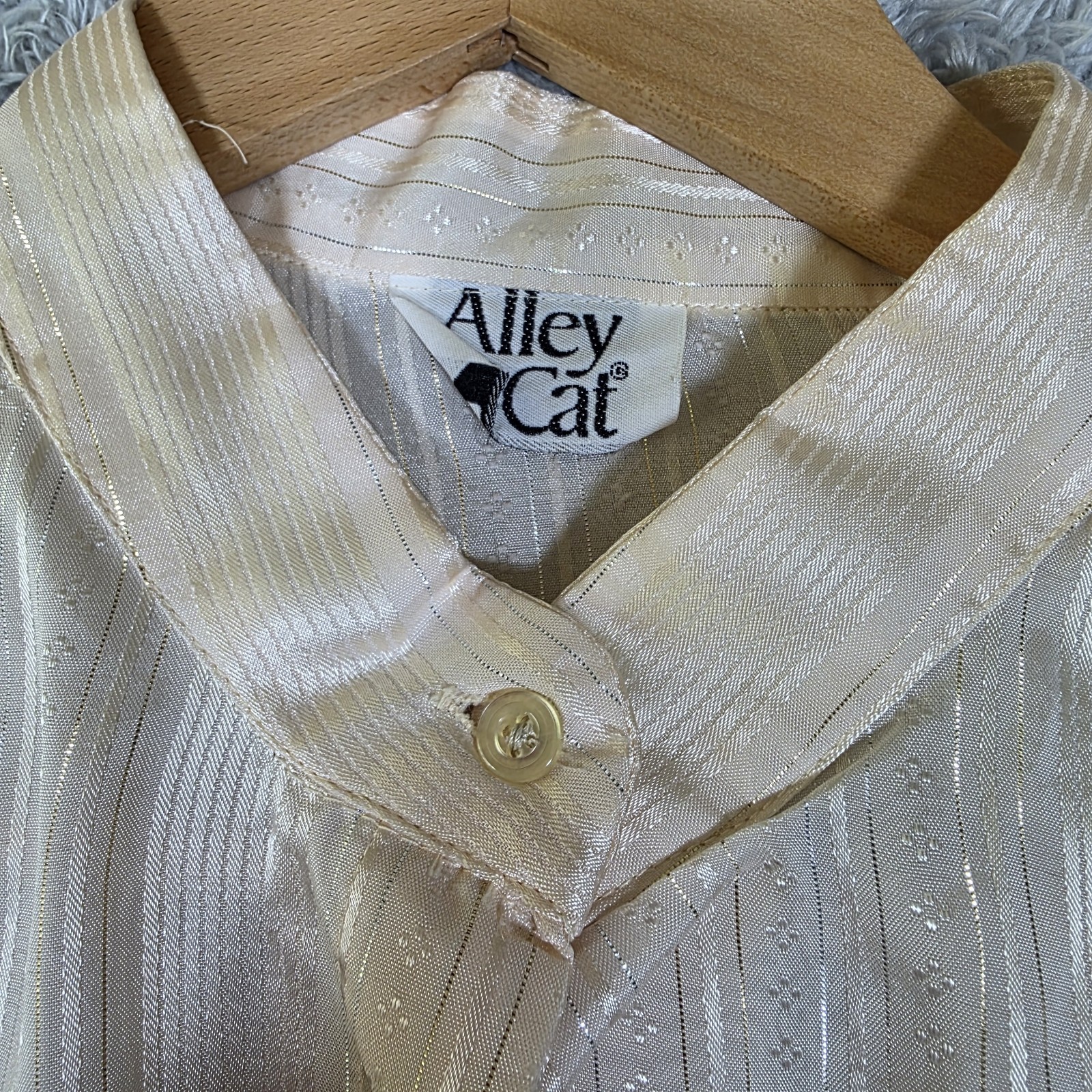 ​VTG 80s Alley Cat Metallic Stripe Blouse Poet Balloon Sleeve Shimmer Cream M L