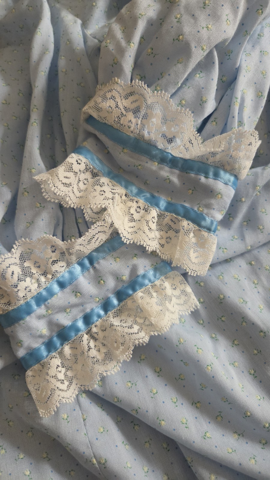 Vintage Blue Prairie Dress White Lace Floral Square Neck 3/4 Puff Sleeves