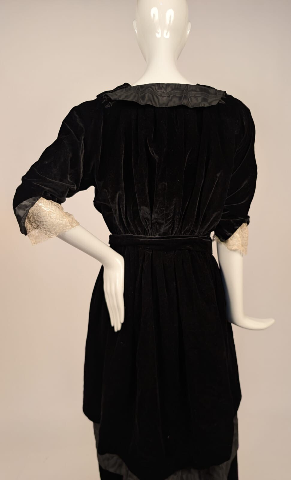 OPULENT EDWARDIAN SILK VELVET + WATERED MOIRE DRESS W LACE SLEEVES
