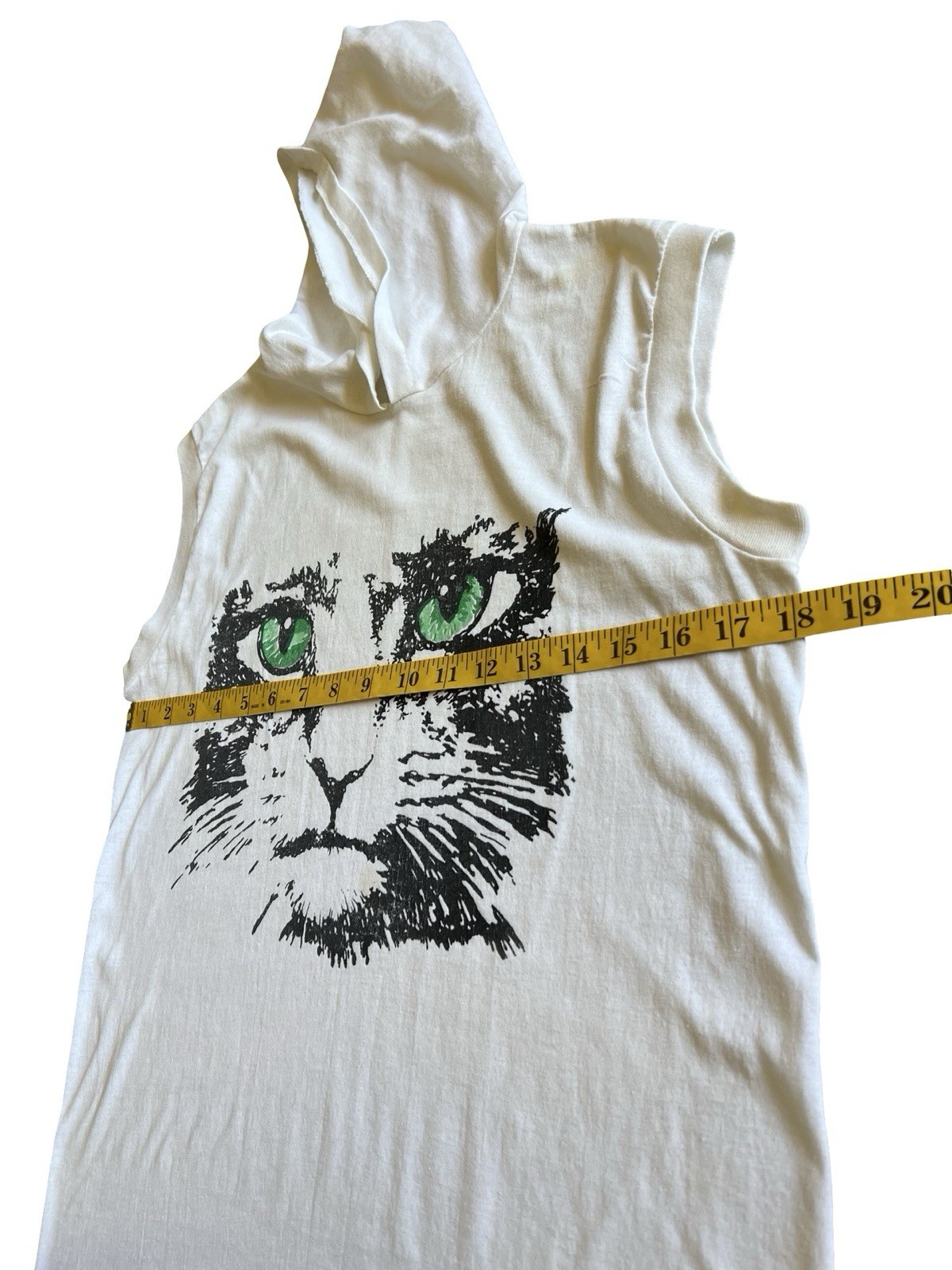 VTG Rare 80s Single-Stitch Hooded Green-Eyed Cat White Muscle Tank Kitschy Retro