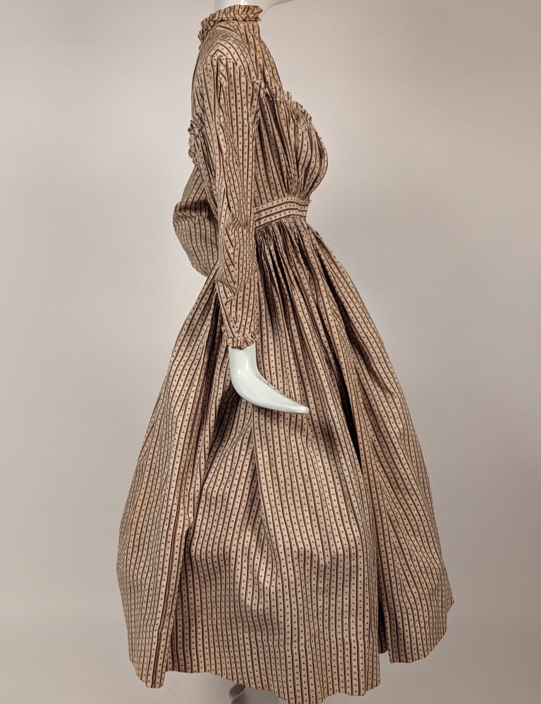 CIVIL WAR ERA 1860’S GIRL’S STRIPED CALICO COTTON DRESS W RUFFLES