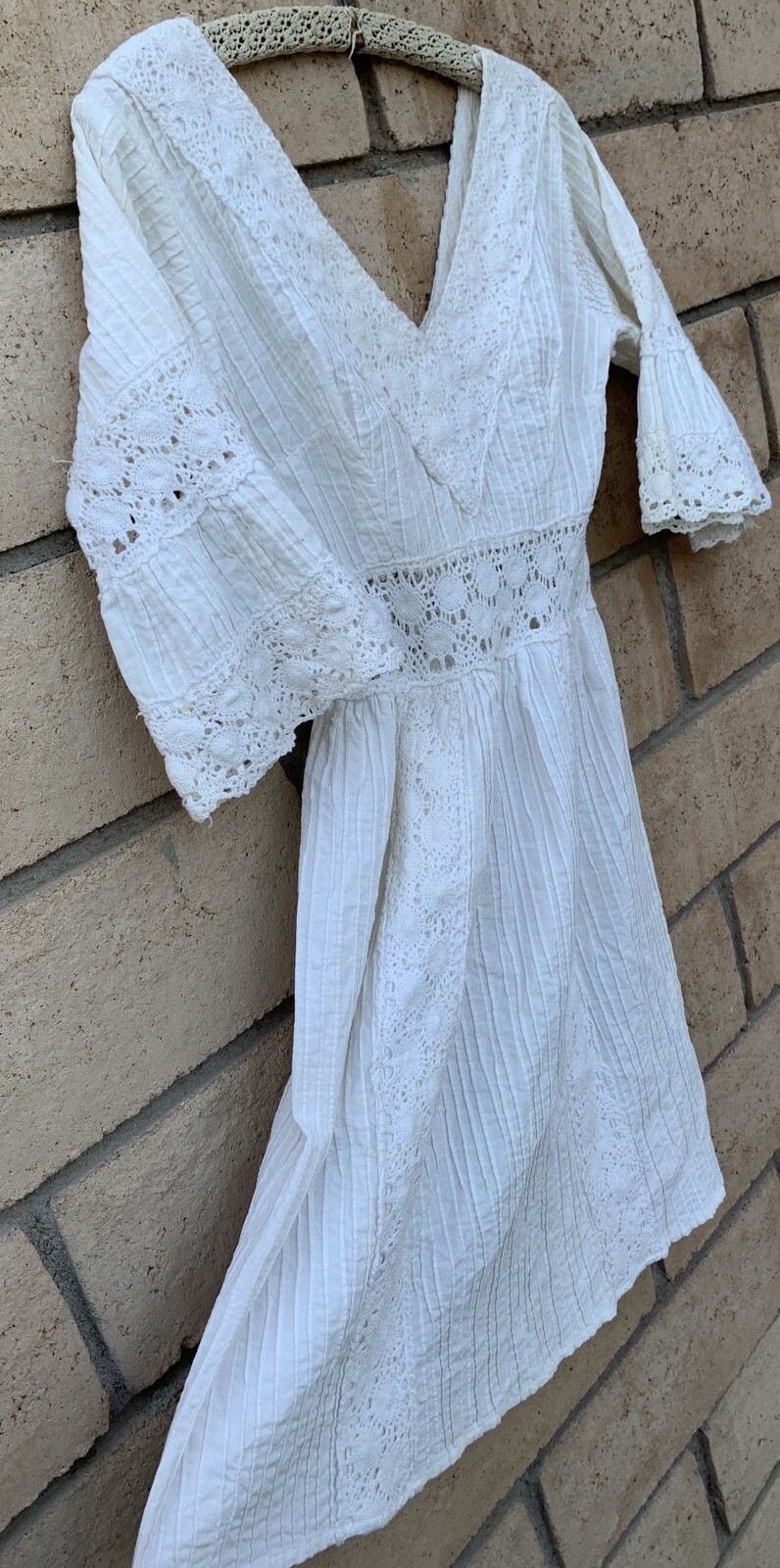 White Mexican Dress Metal Zipper Hippy Boho Peasant Hippie Chic vintage